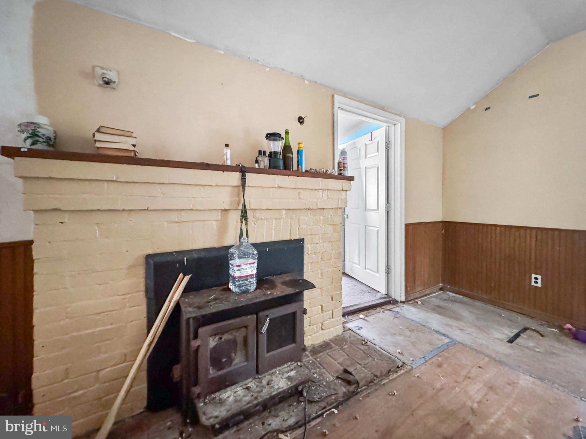 IDLEWILDE ON THE BAY - Residential