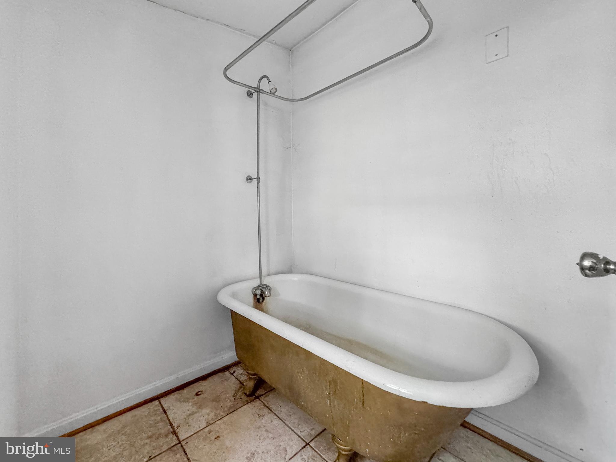 IDLEWILDE ON THE BAY - Residential