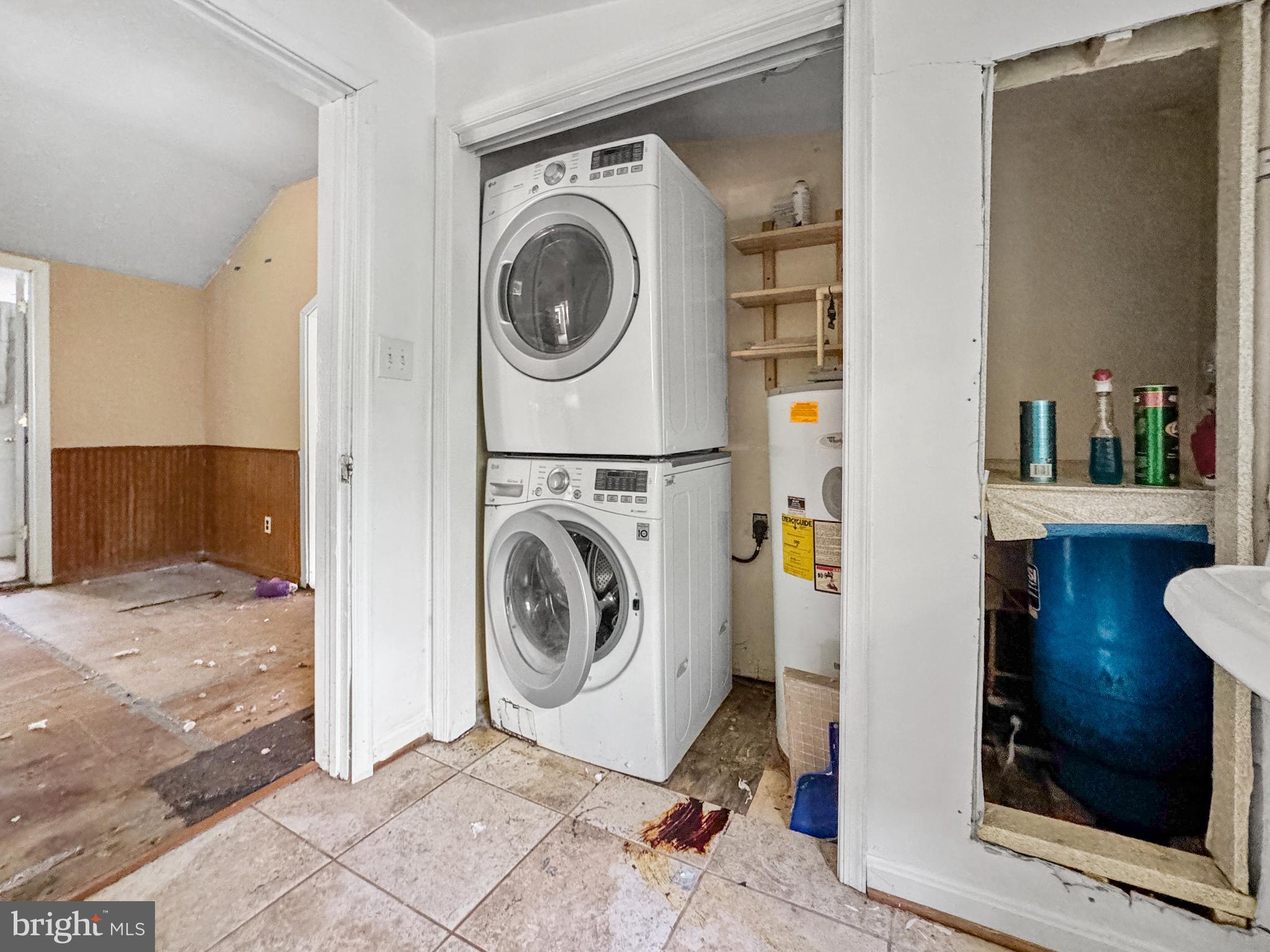 IDLEWILDE ON THE BAY - Residential