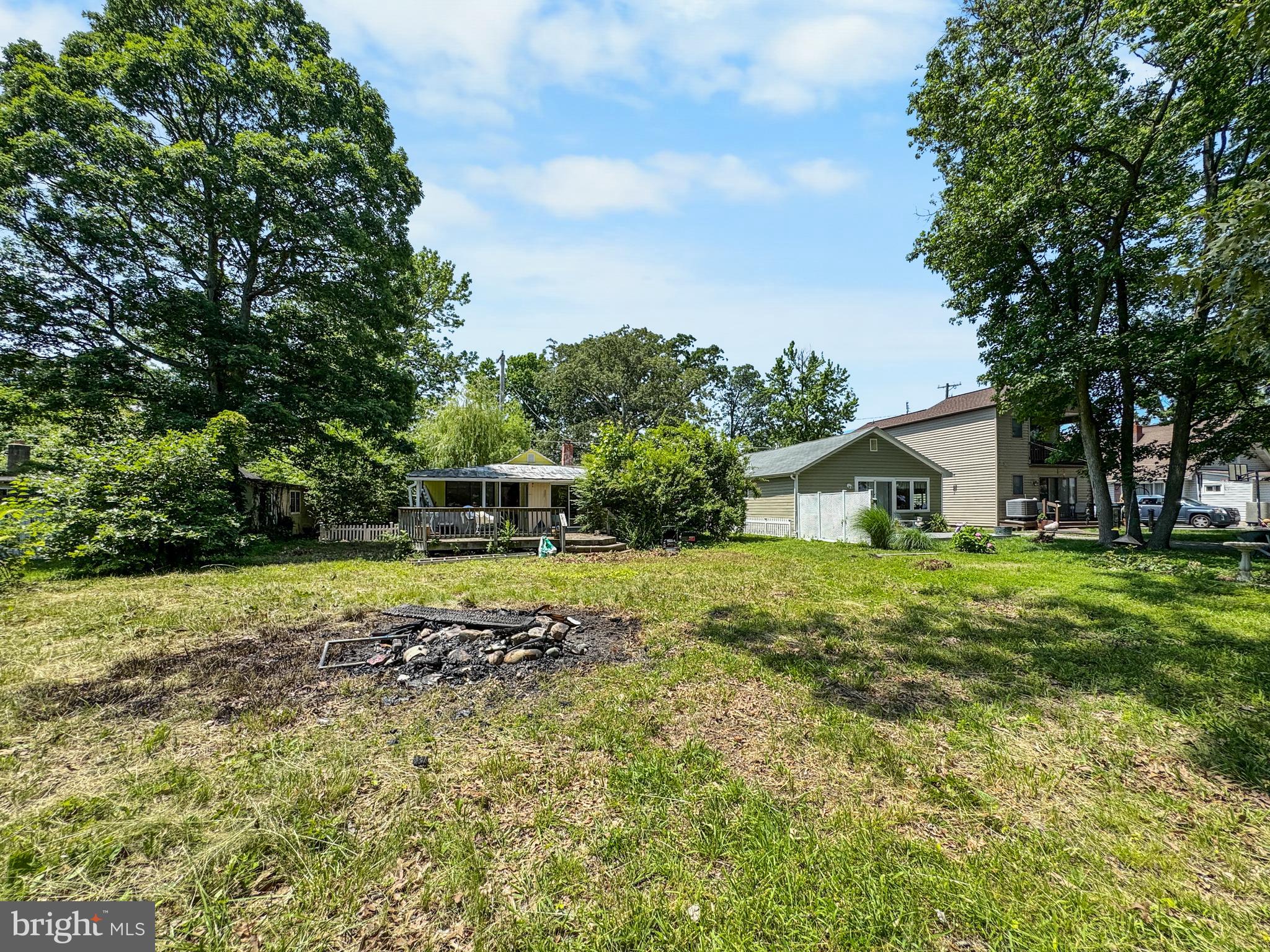 IDLEWILDE ON THE BAY - Residential