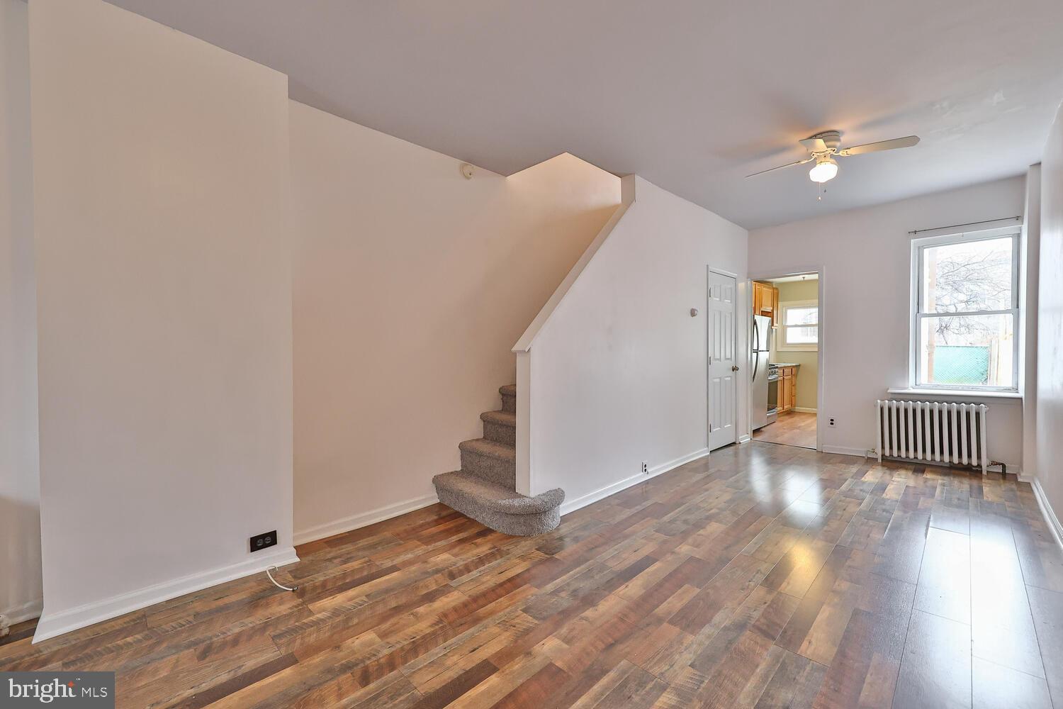 PORT RICHMOND - Residential Lease