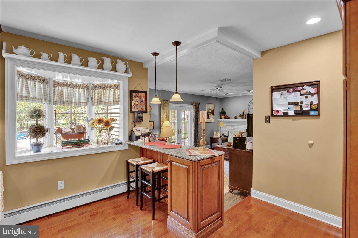 OAK WOOD EAST - Residential