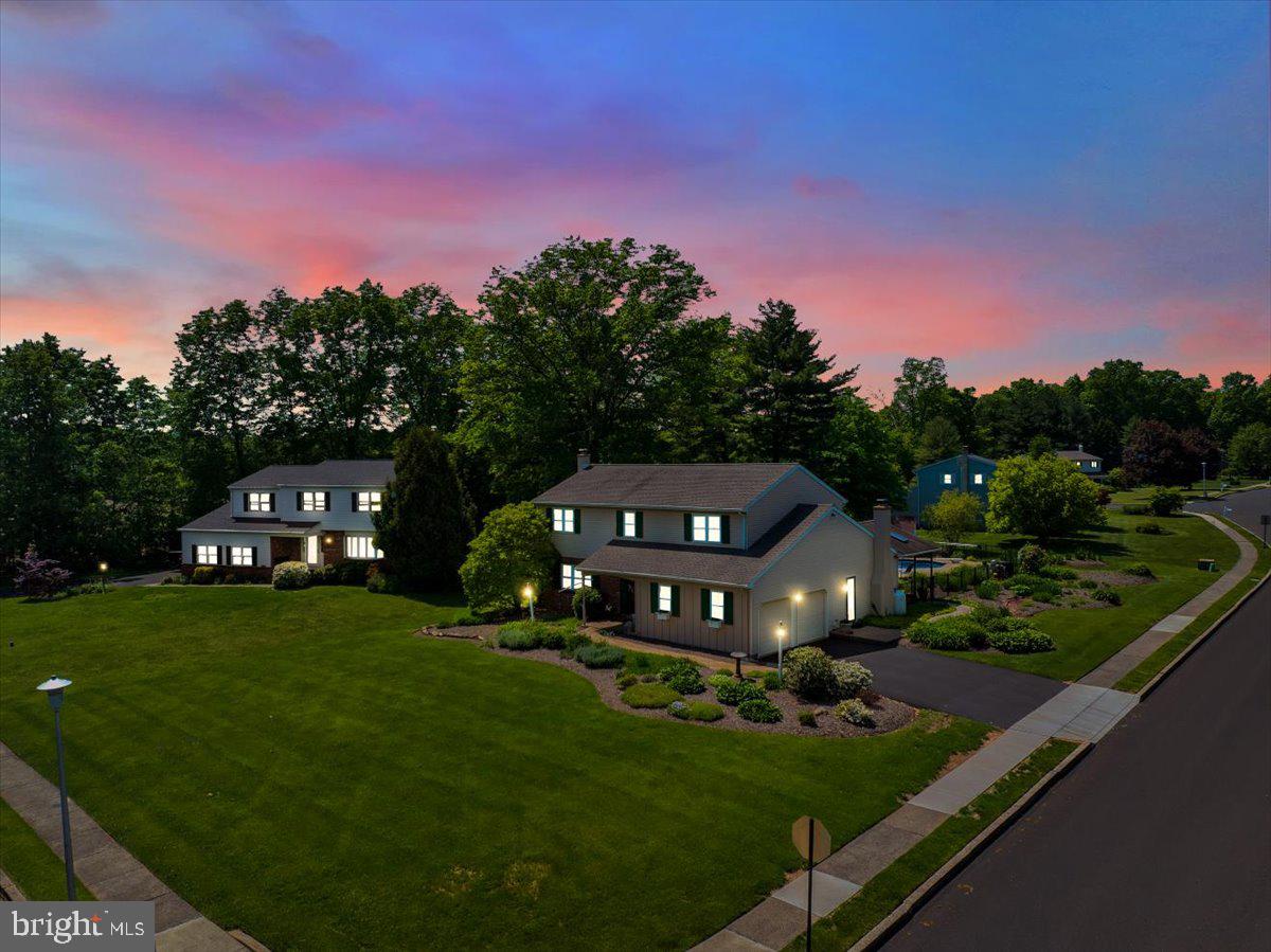 OAK WOOD EAST - Residential