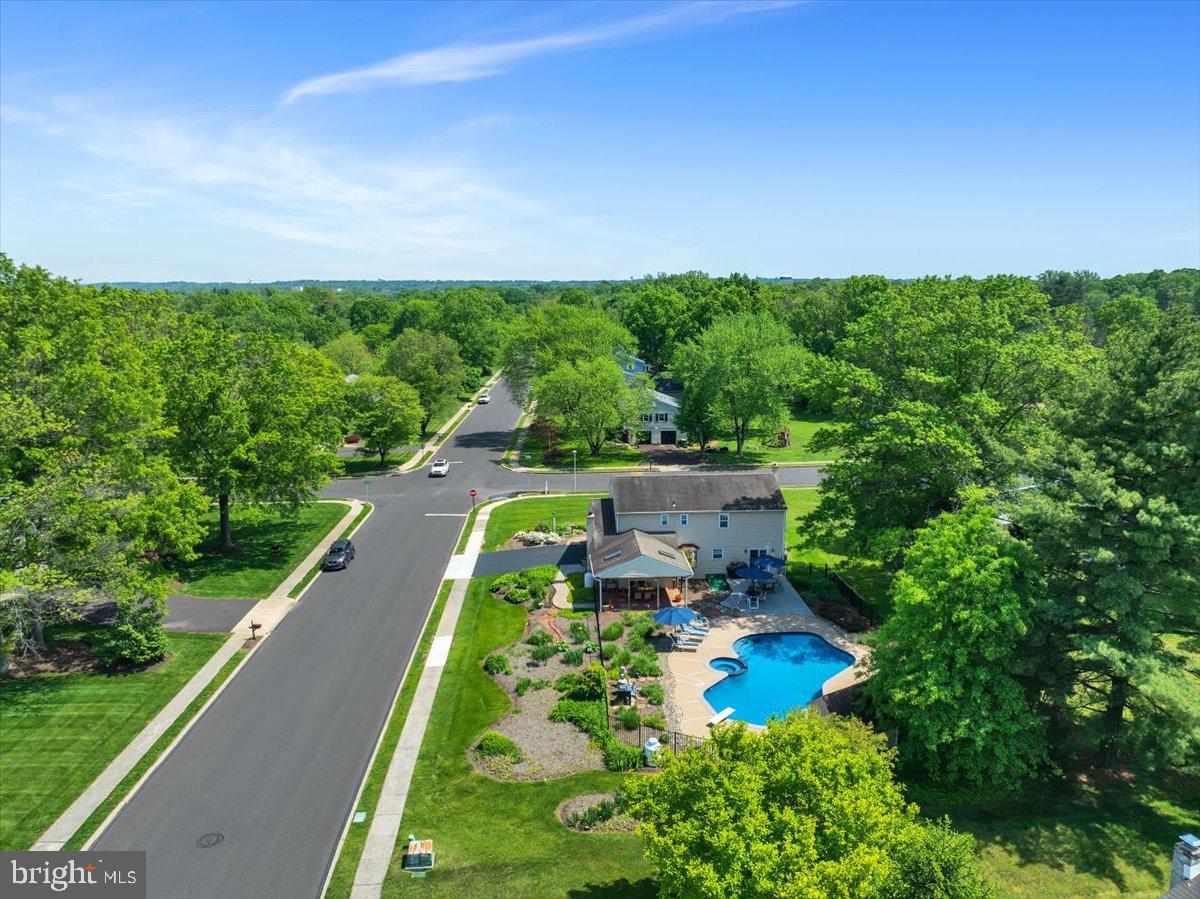 OAK WOOD EAST - Residential