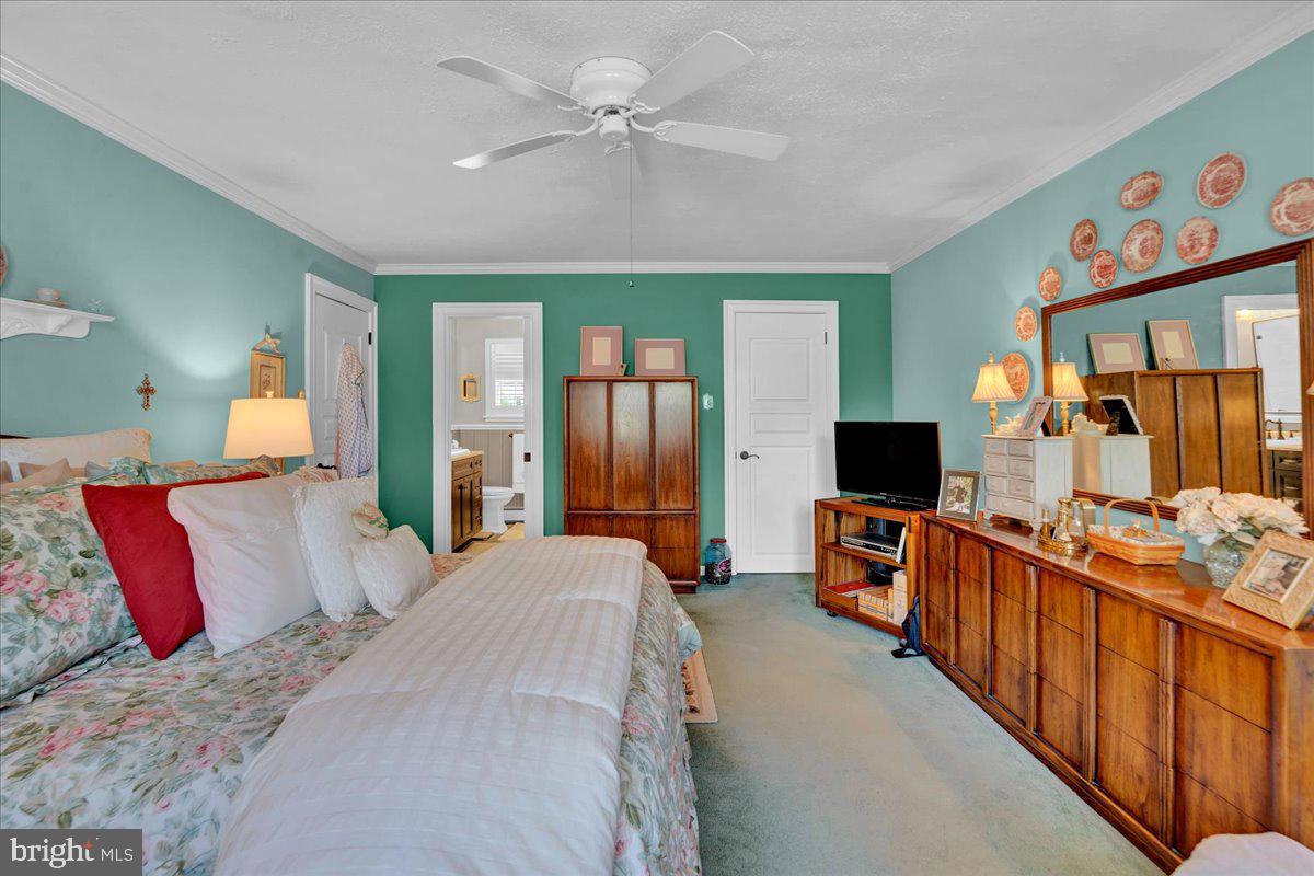 OAK WOOD EAST - Residential