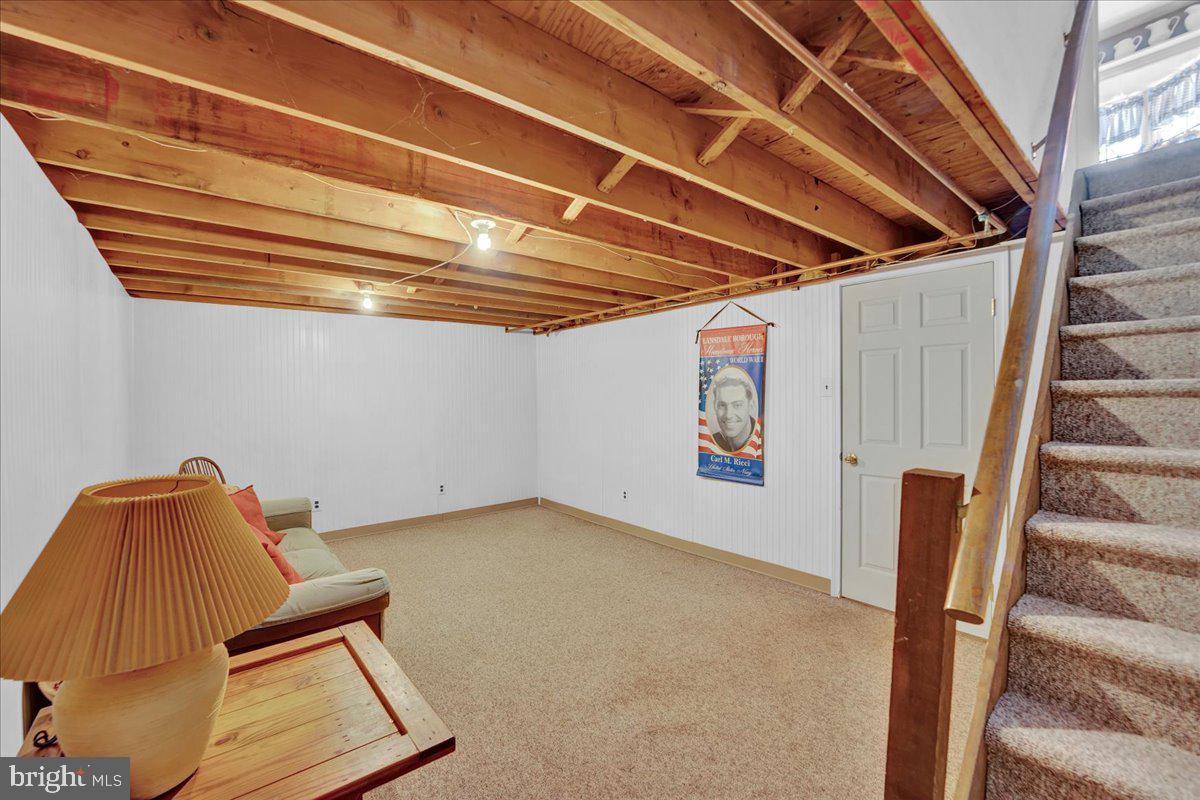 OAK WOOD EAST - Residential