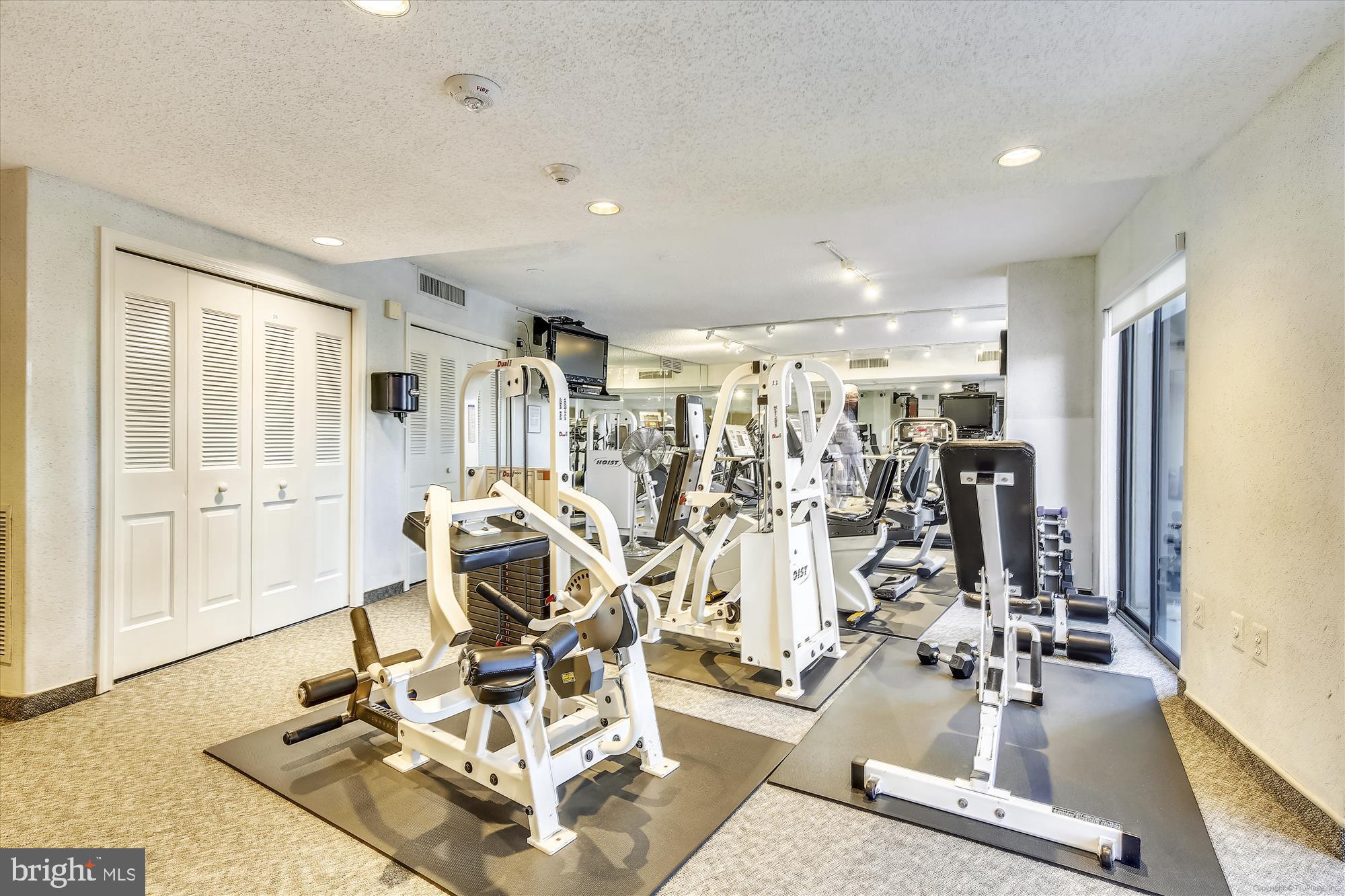 THE REPRESENTATIVE - Residential Lease