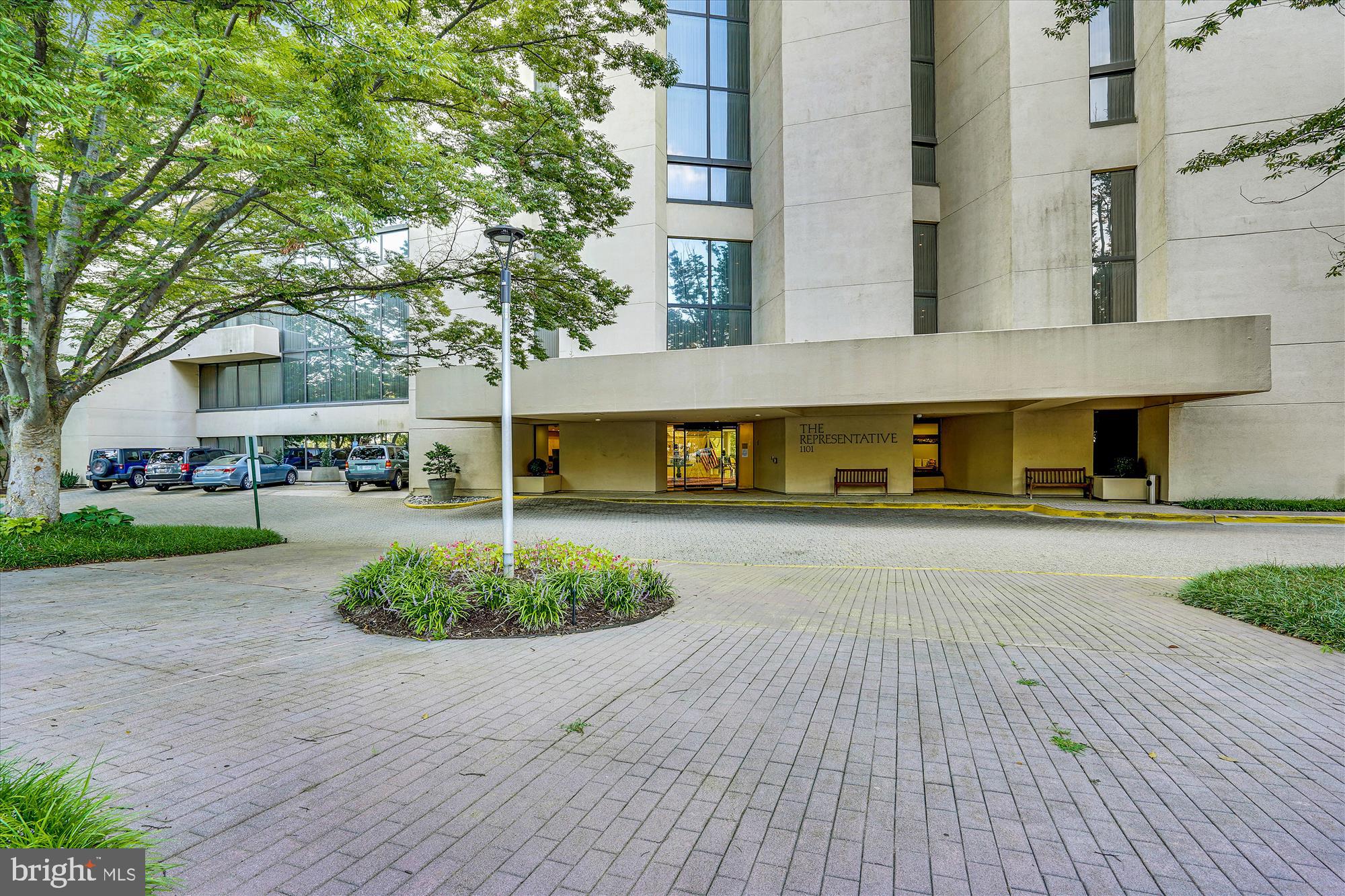 THE REPRESENTATIVE - Residential Lease