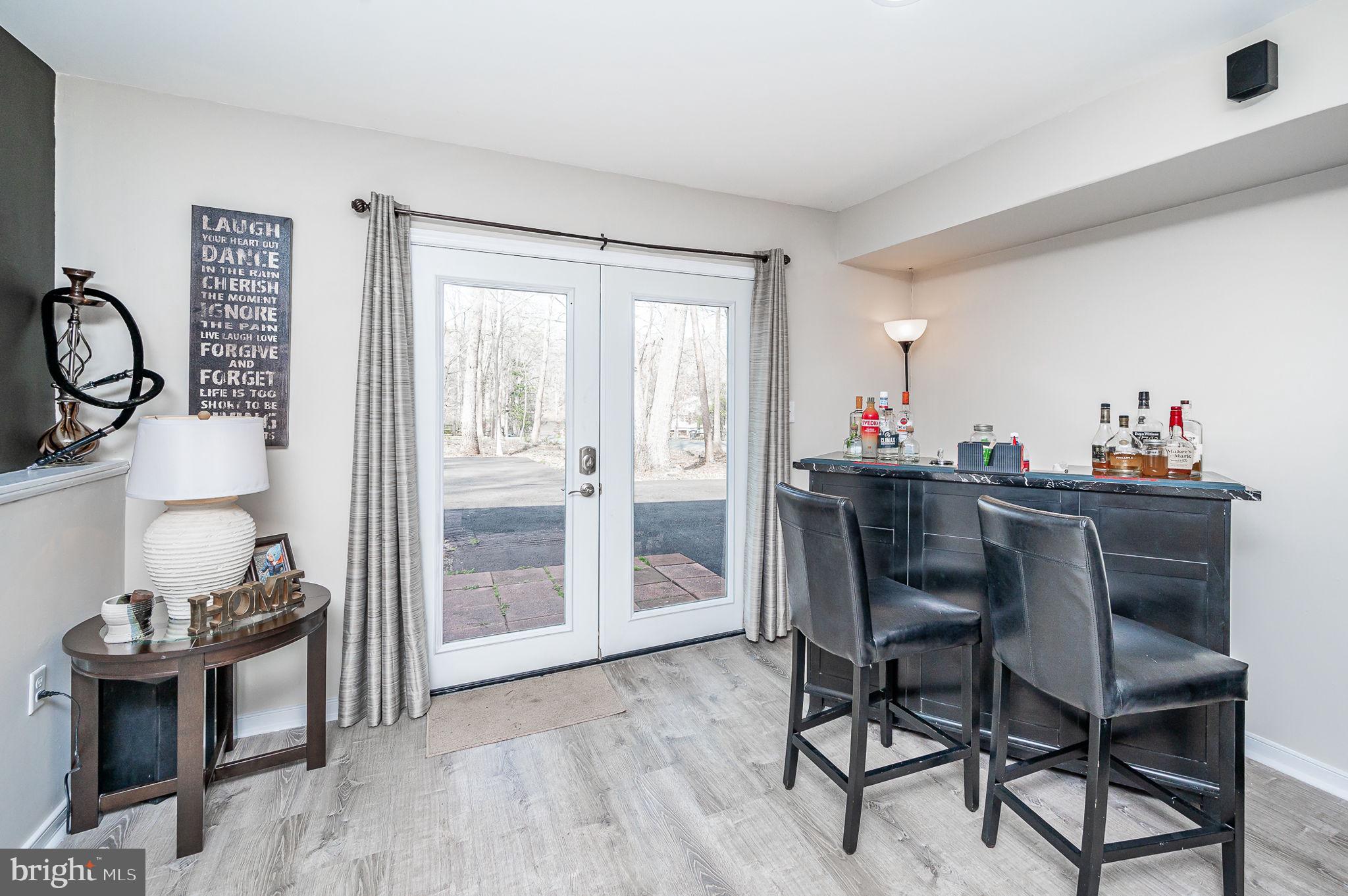 LAKE WILDERNESS - Residential