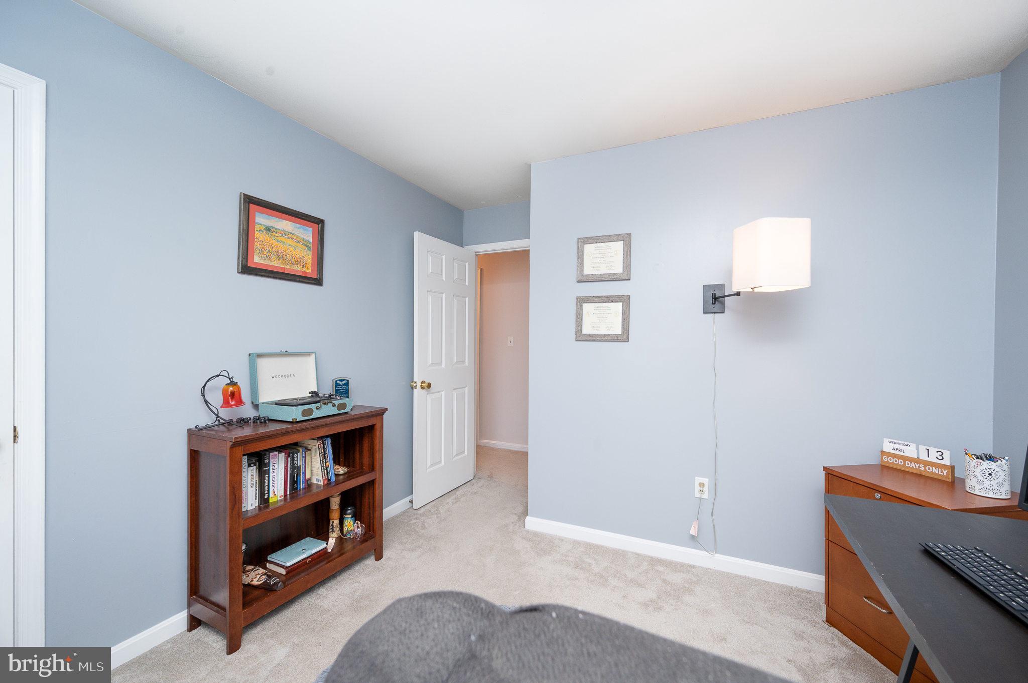 LAKE WILDERNESS - Residential