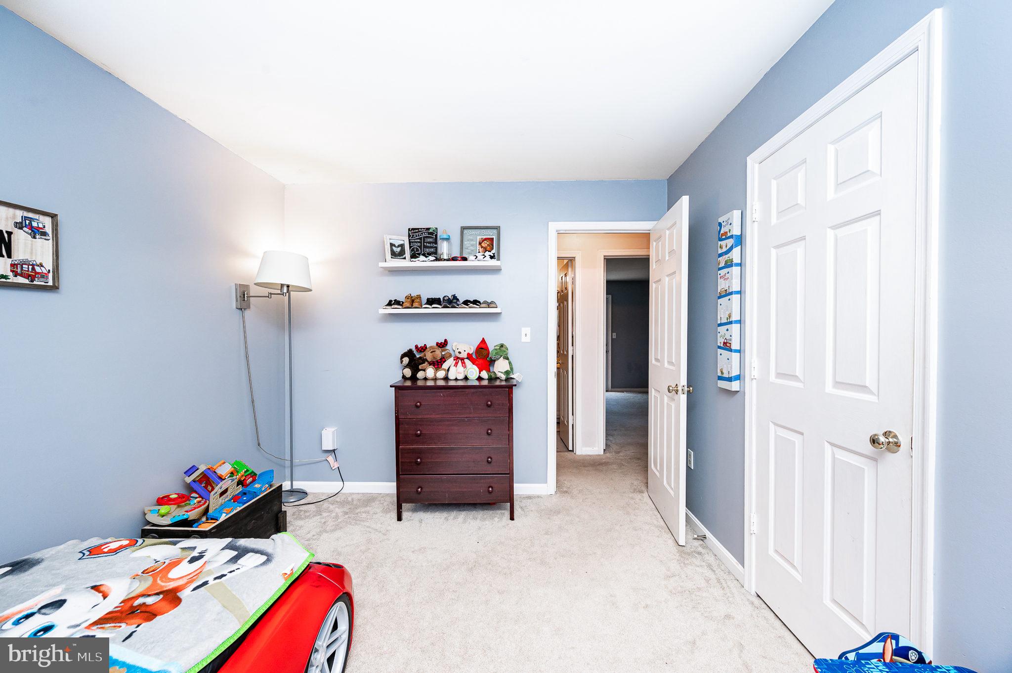 LAKE WILDERNESS - Residential