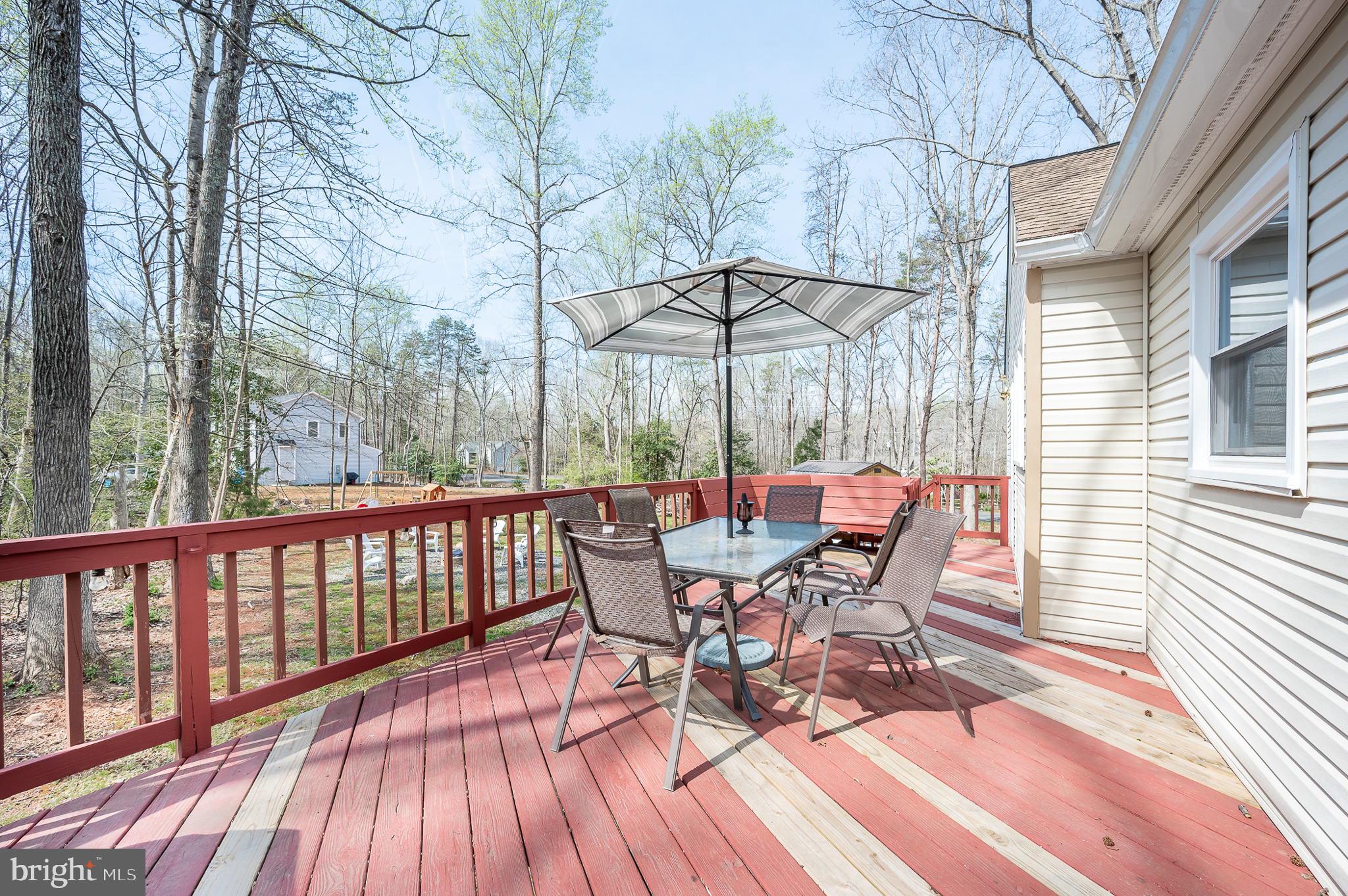 LAKE WILDERNESS - Residential