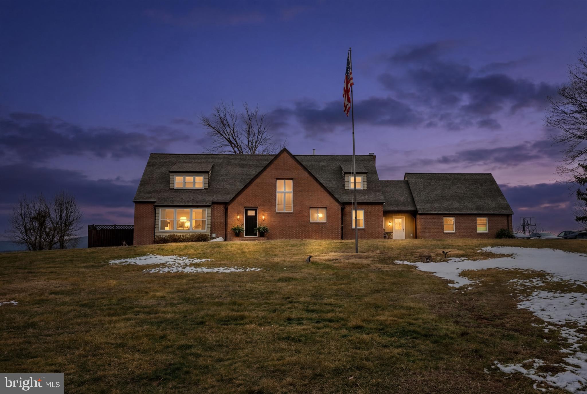 MIDDLETOWN VIEWS - Residential