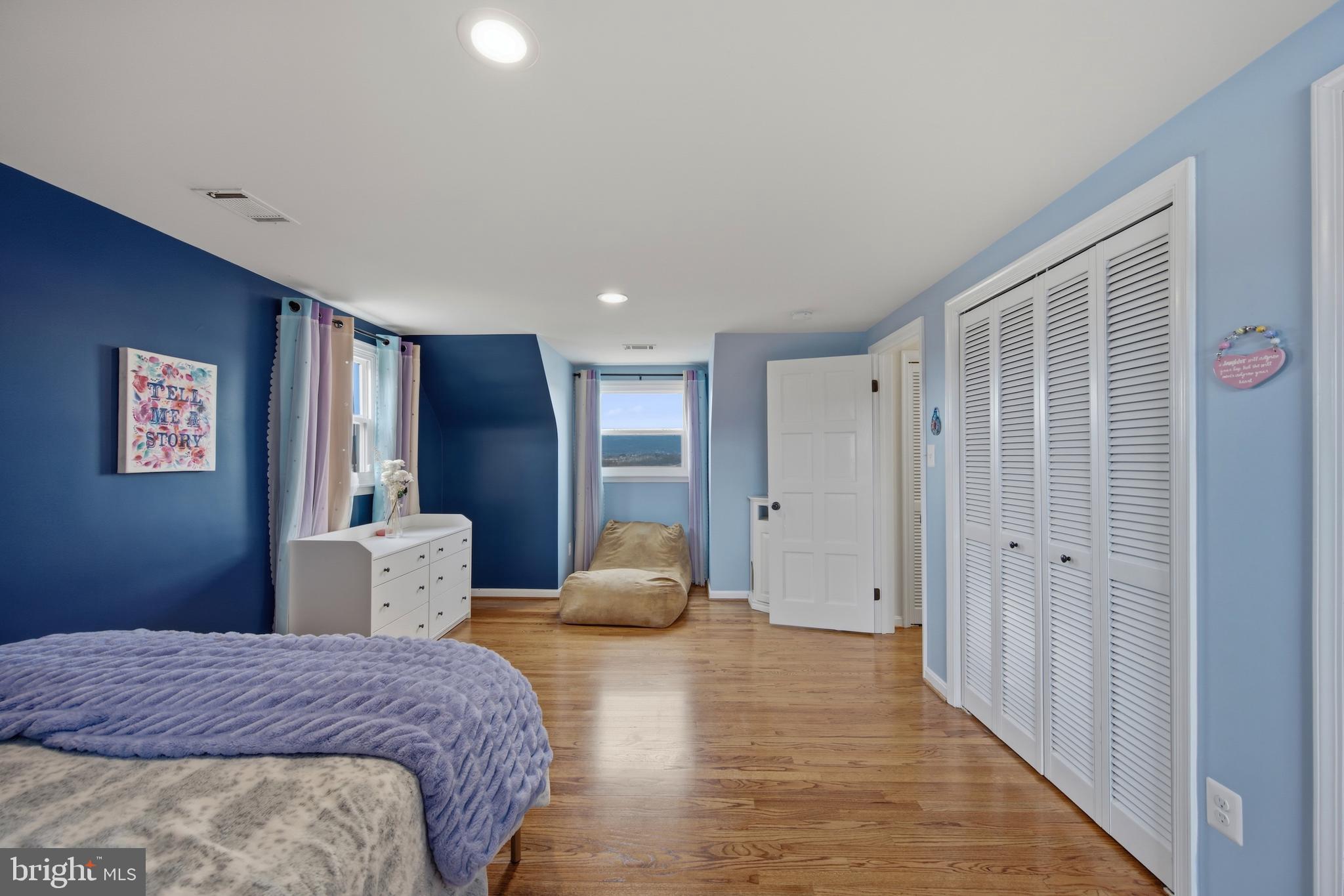 MIDDLETOWN VIEWS - Residential