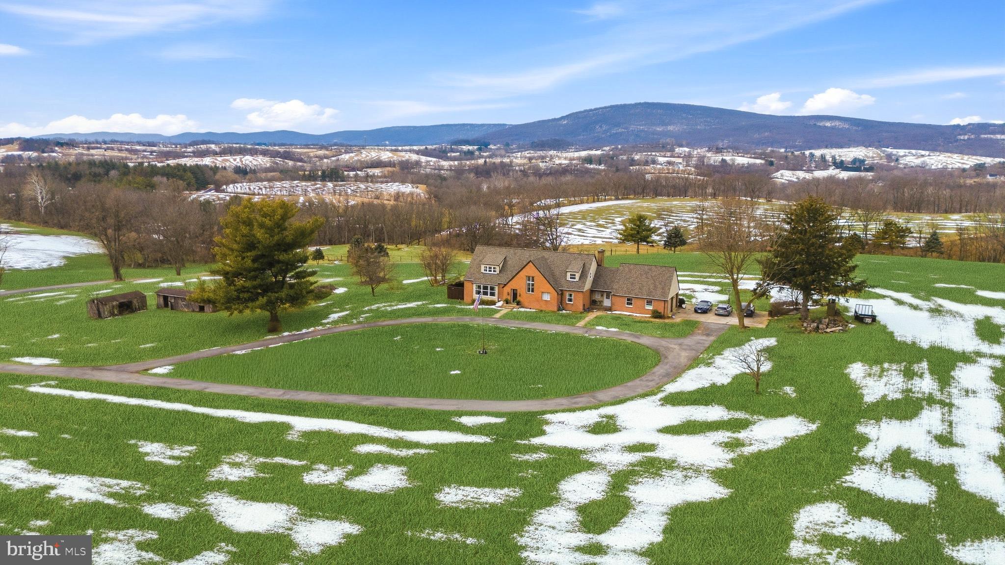 MIDDLETOWN VIEWS - Residential
