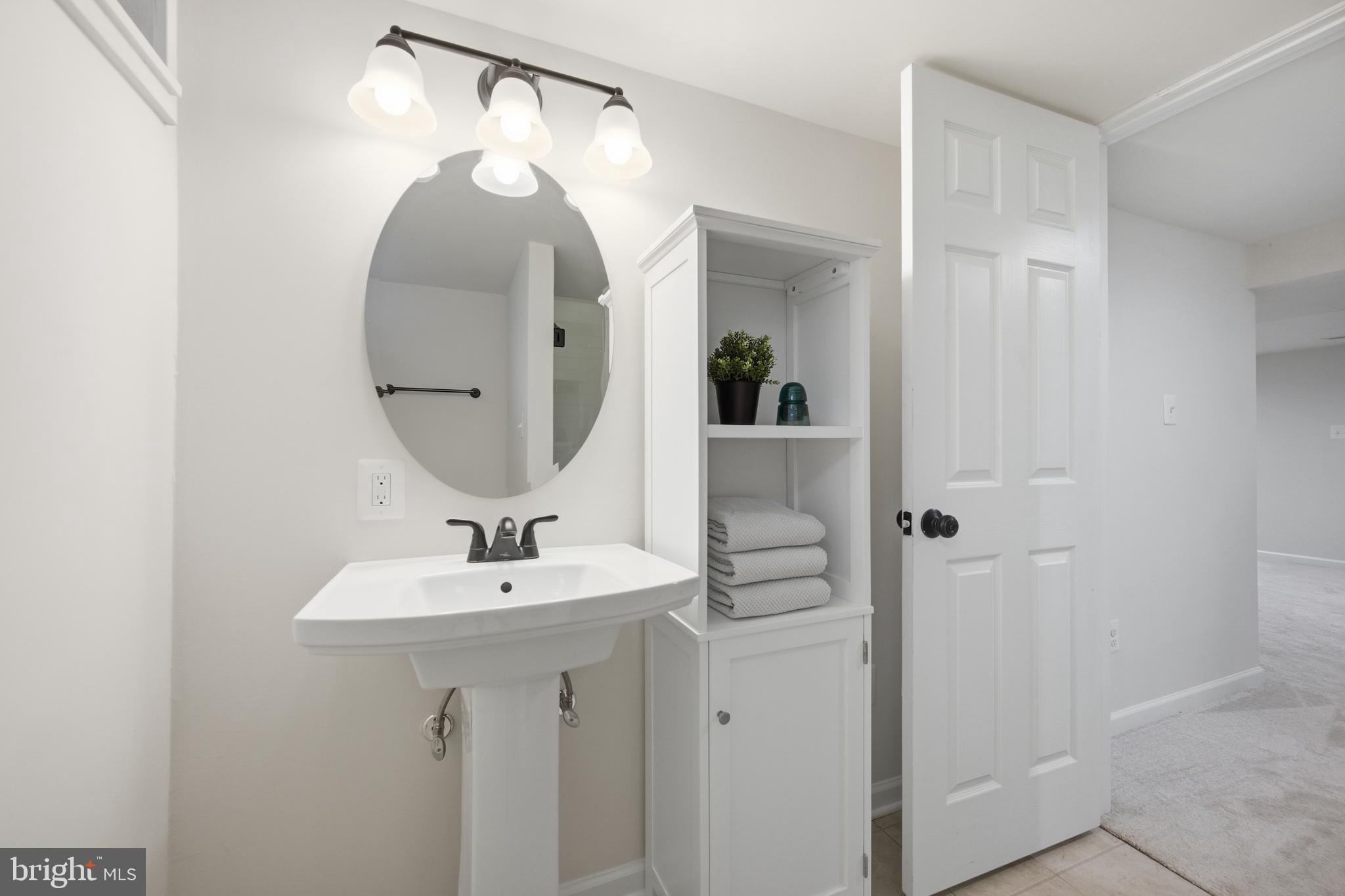 MIDDLETOWN VIEWS - Residential