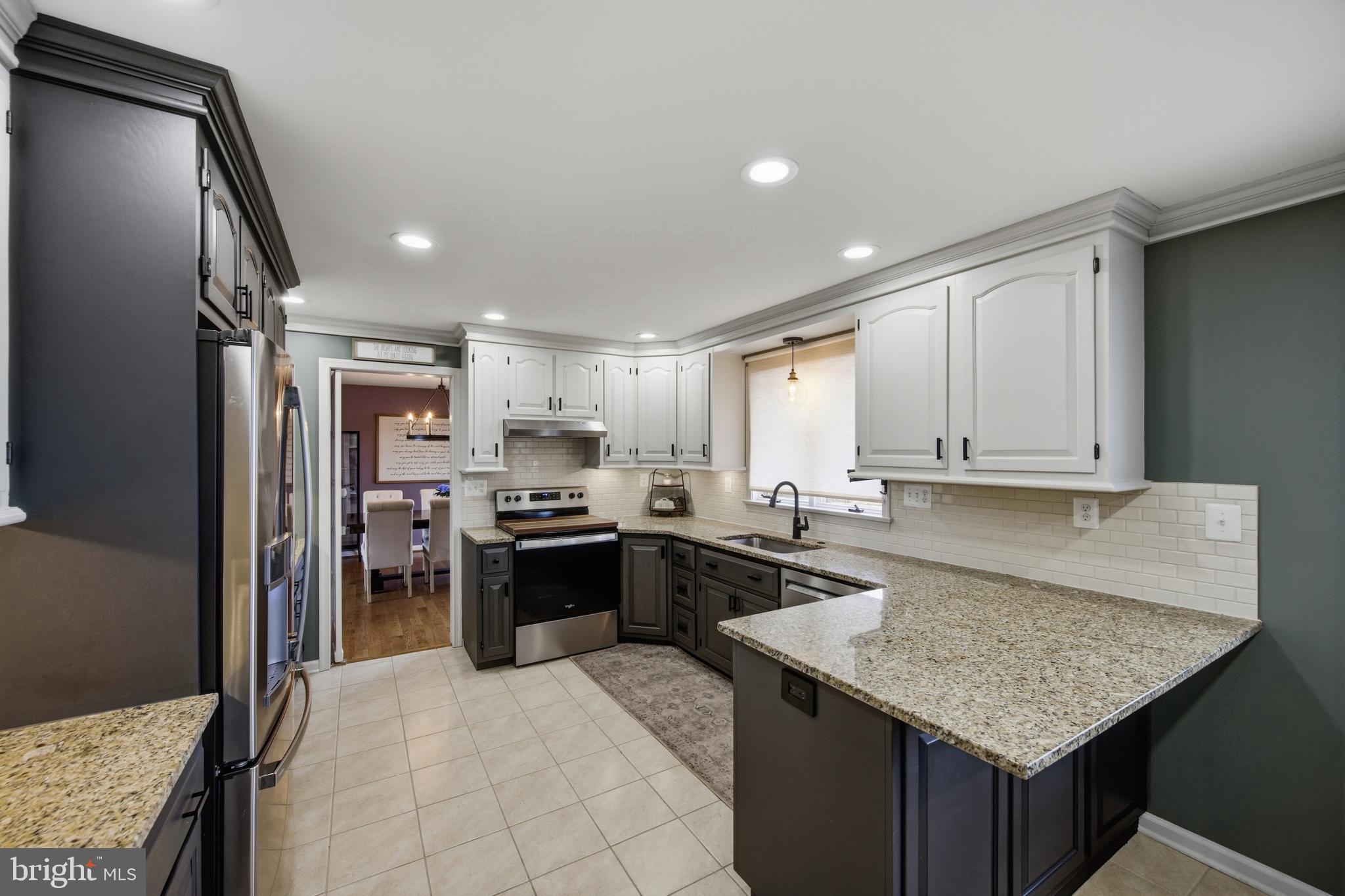 MIDDLETOWN VIEWS - Residential