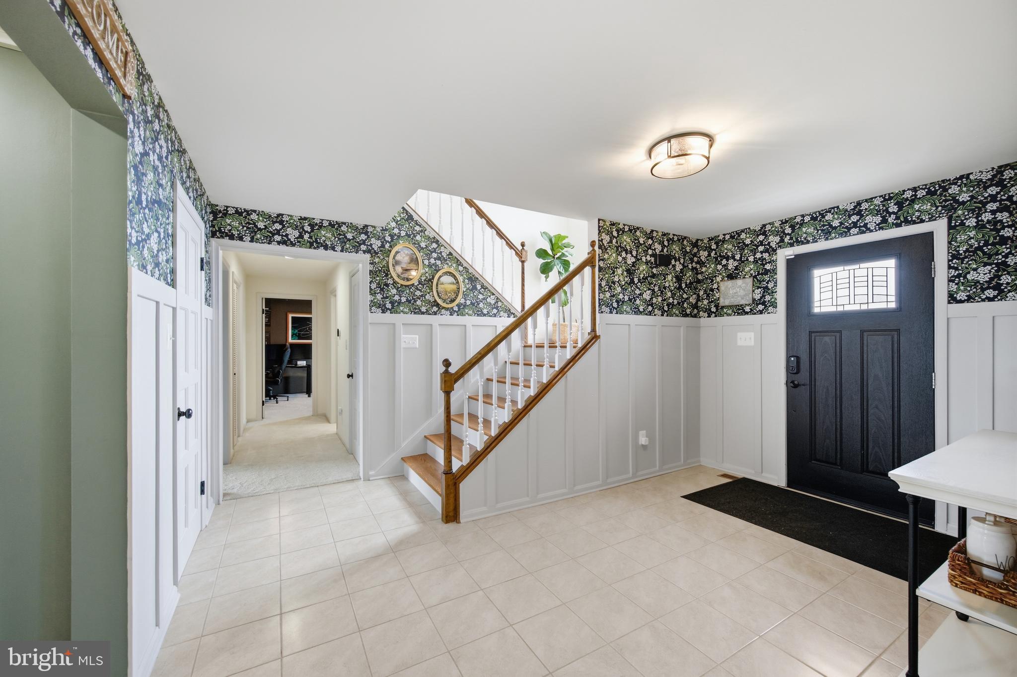 MIDDLETOWN VIEWS - Residential