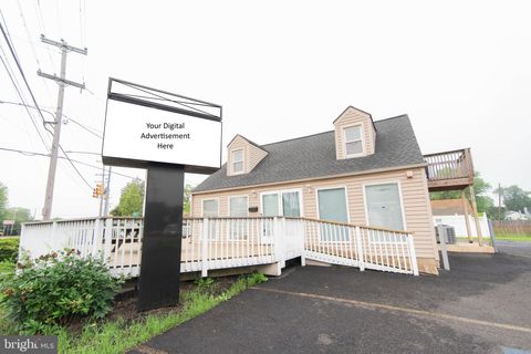 Photo of 2515 Easton Road, WILLOW GROVE, PA 19090 (MLS # PAMC2144698)