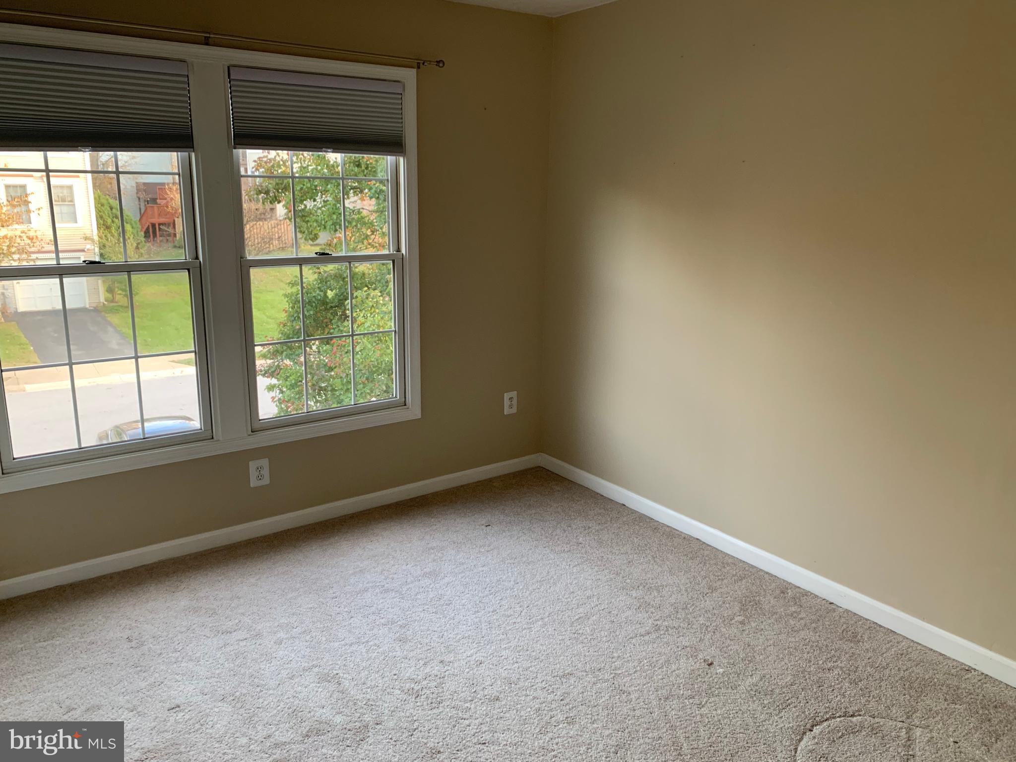 BRIGHTFIELD - Residential Lease