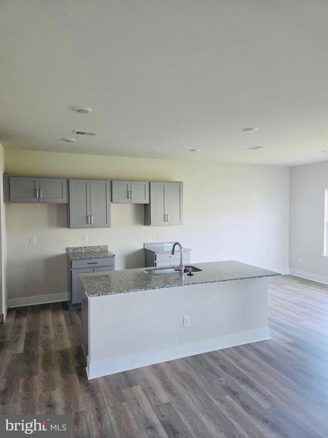 RETREAT AT WINDING CREEK - Residential Lease