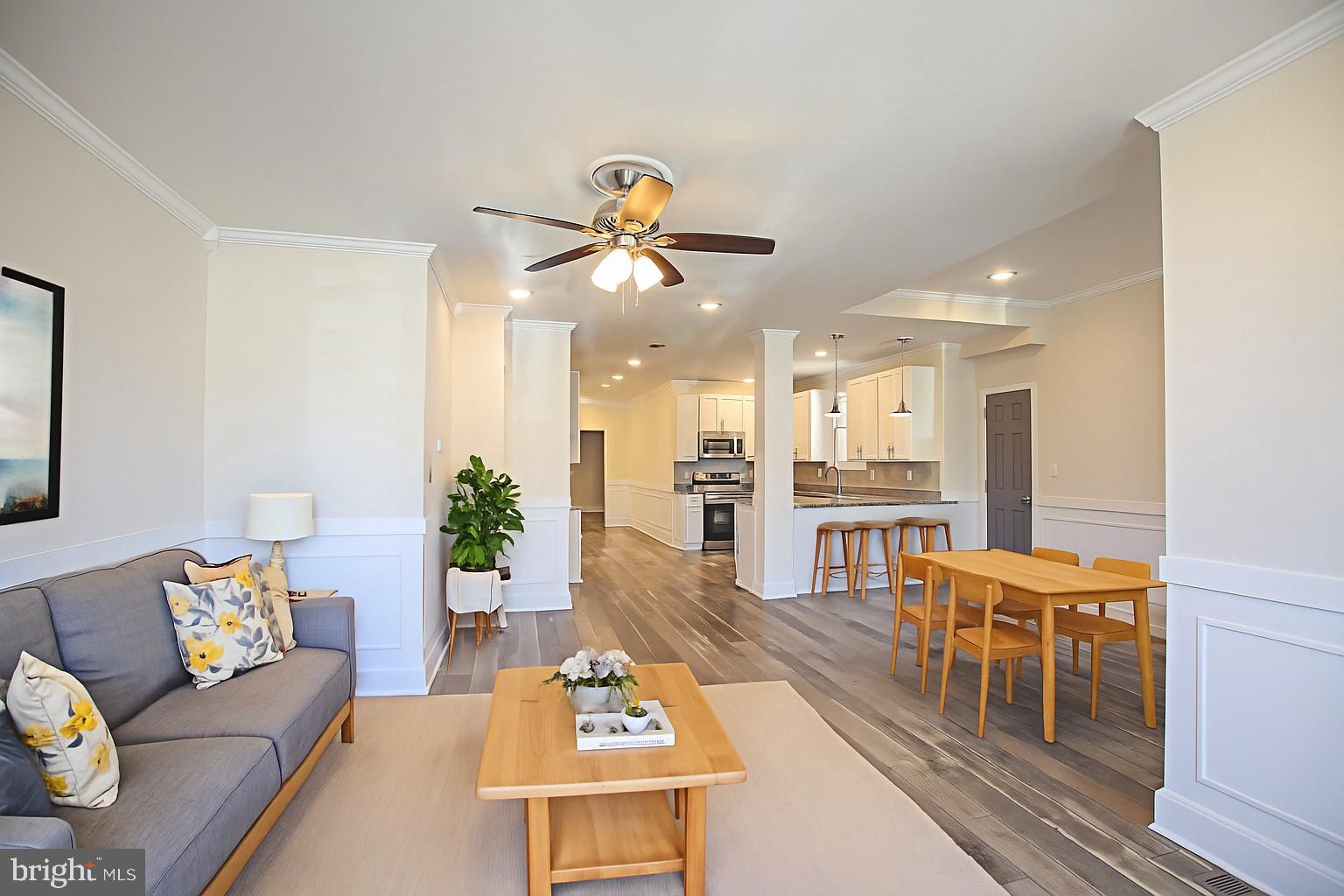 611 PARKWYRTH AVENUE