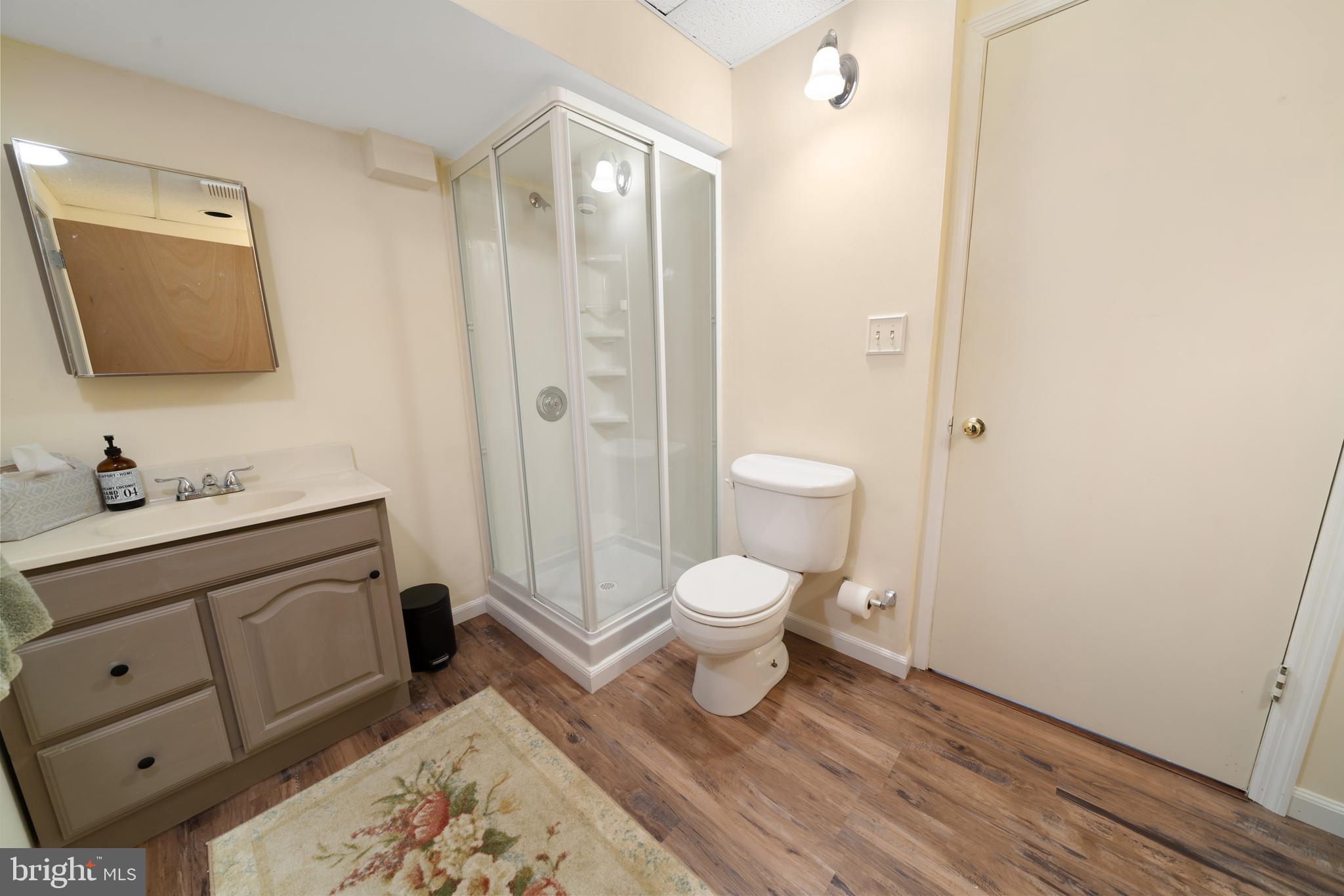 WATERS LANDING - Residential