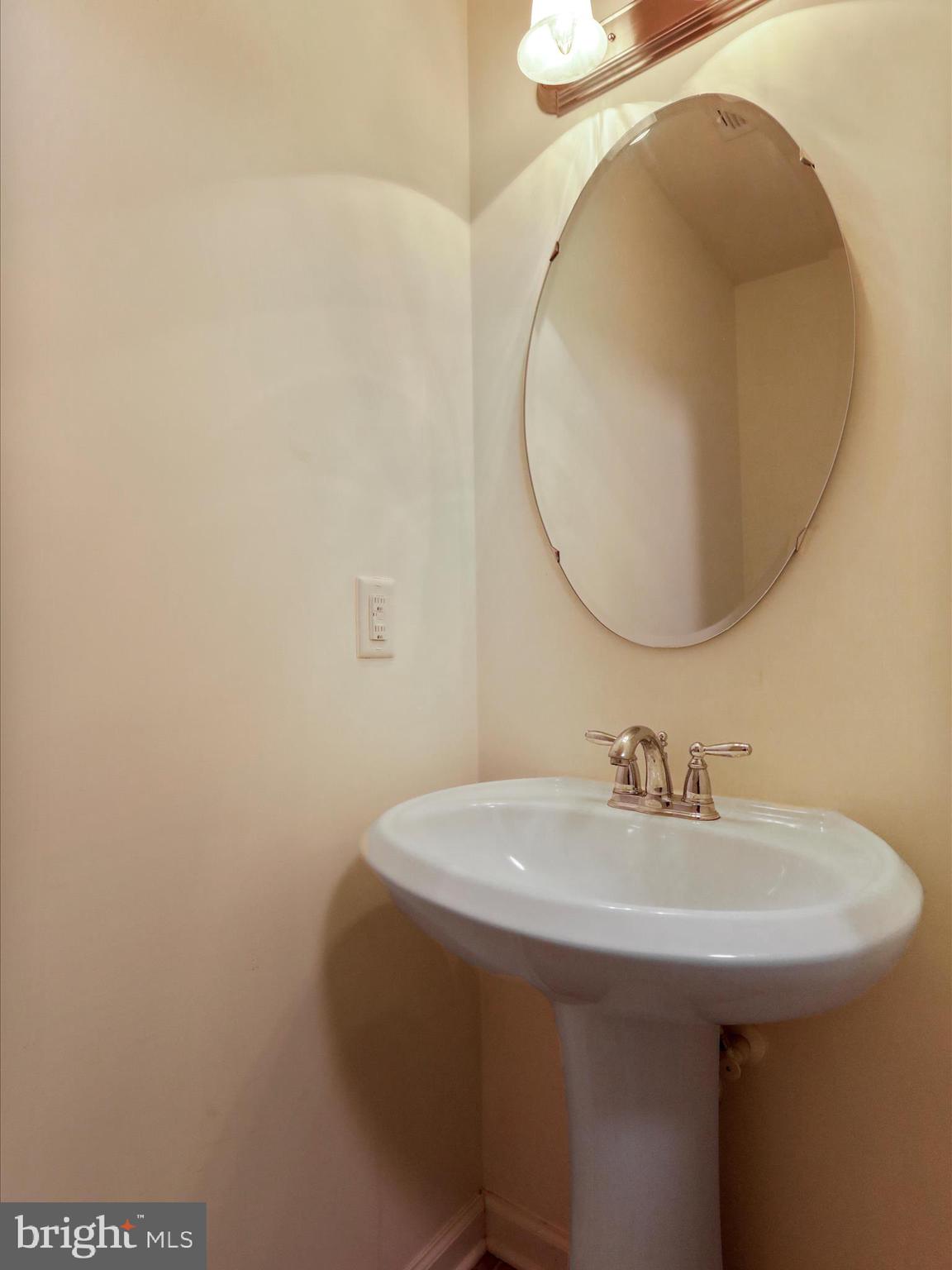 WINDMILL CROSSING - Residential