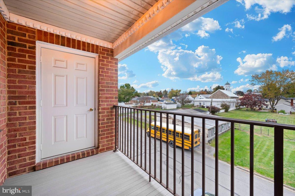 ROSEWOOD - Residential