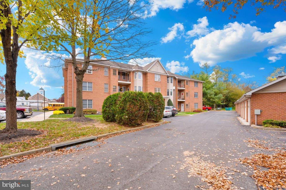 ROSEWOOD - Residential