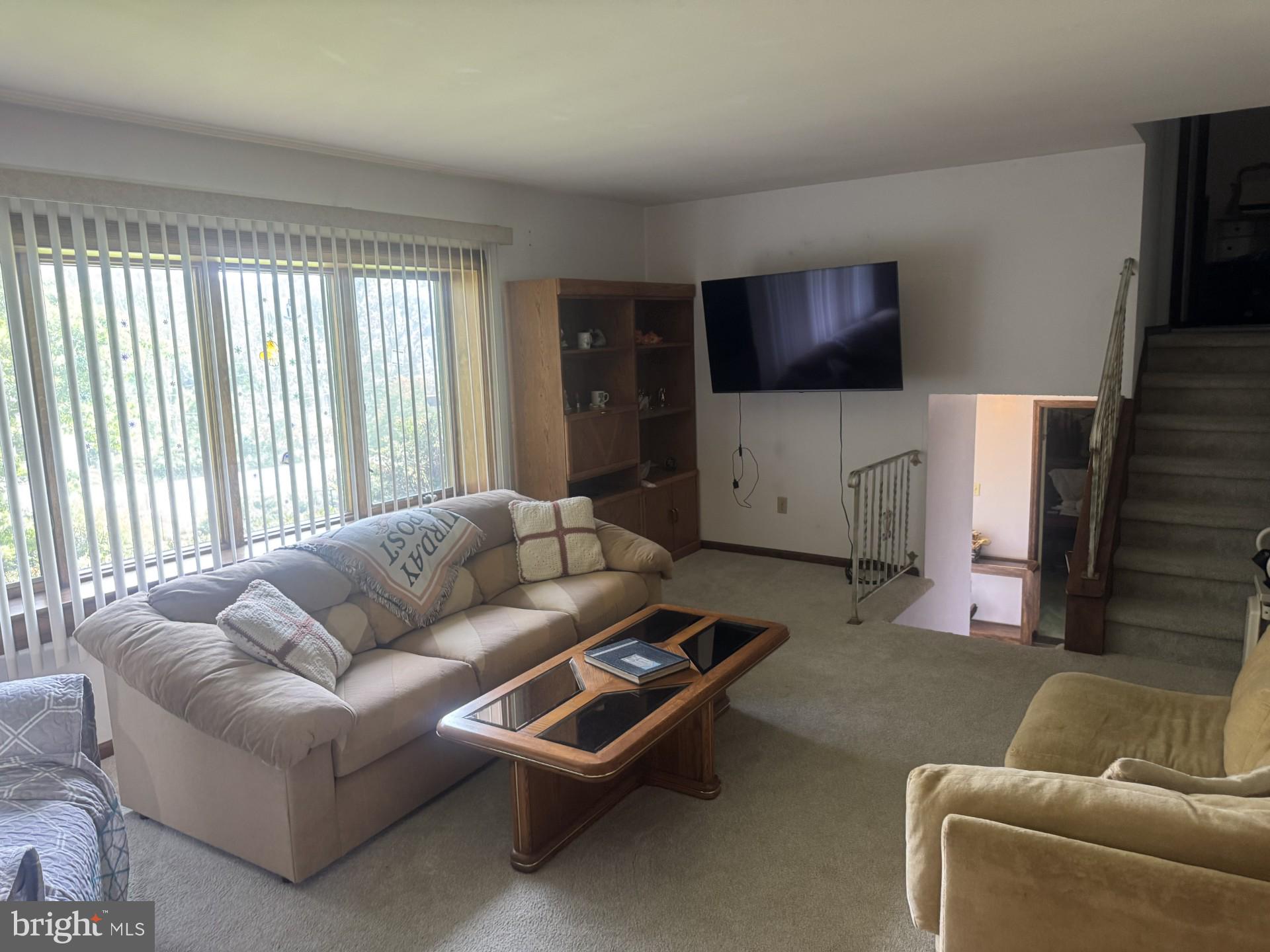 5 RAMSEY CT