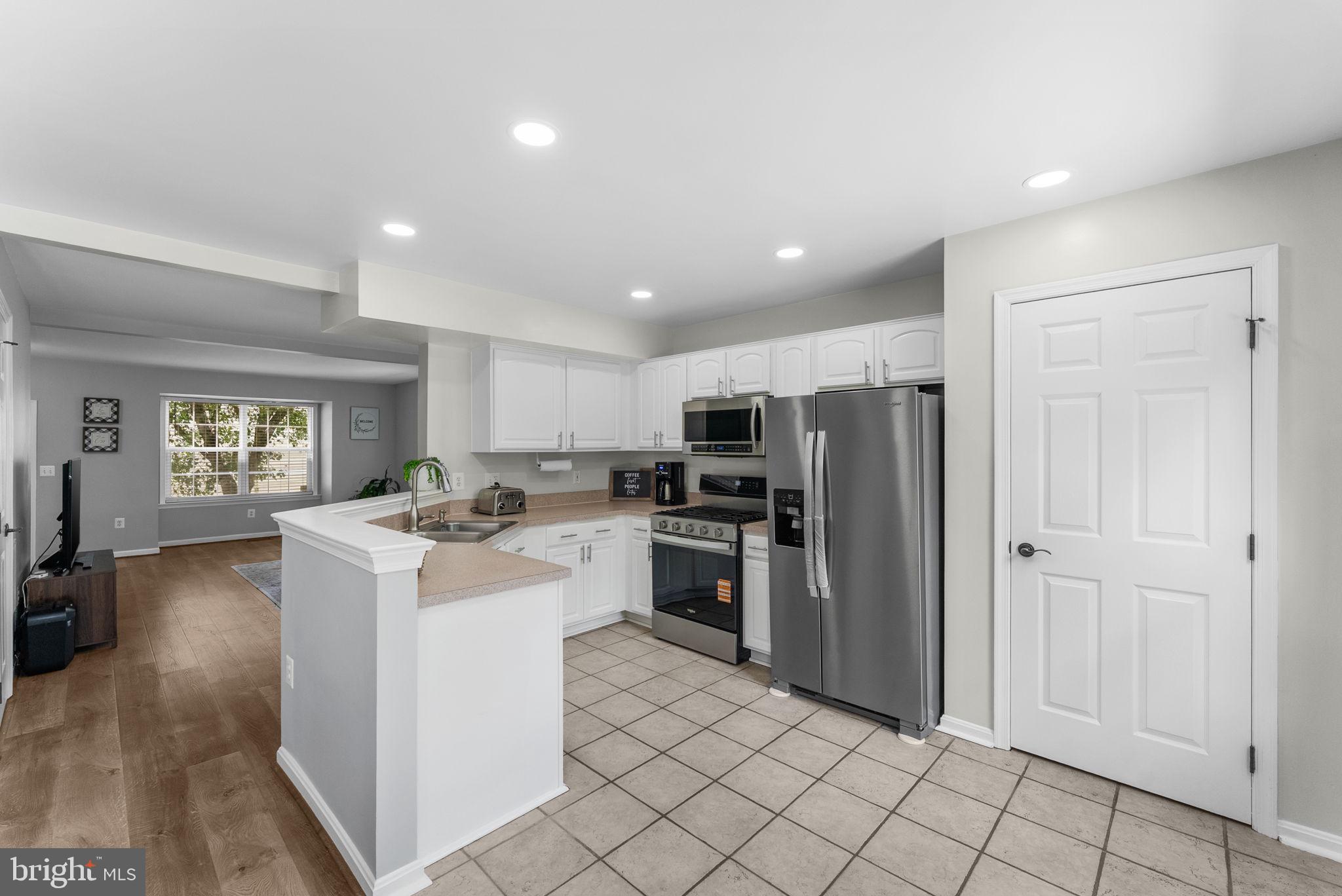 14365 NEWBERN LOOP
