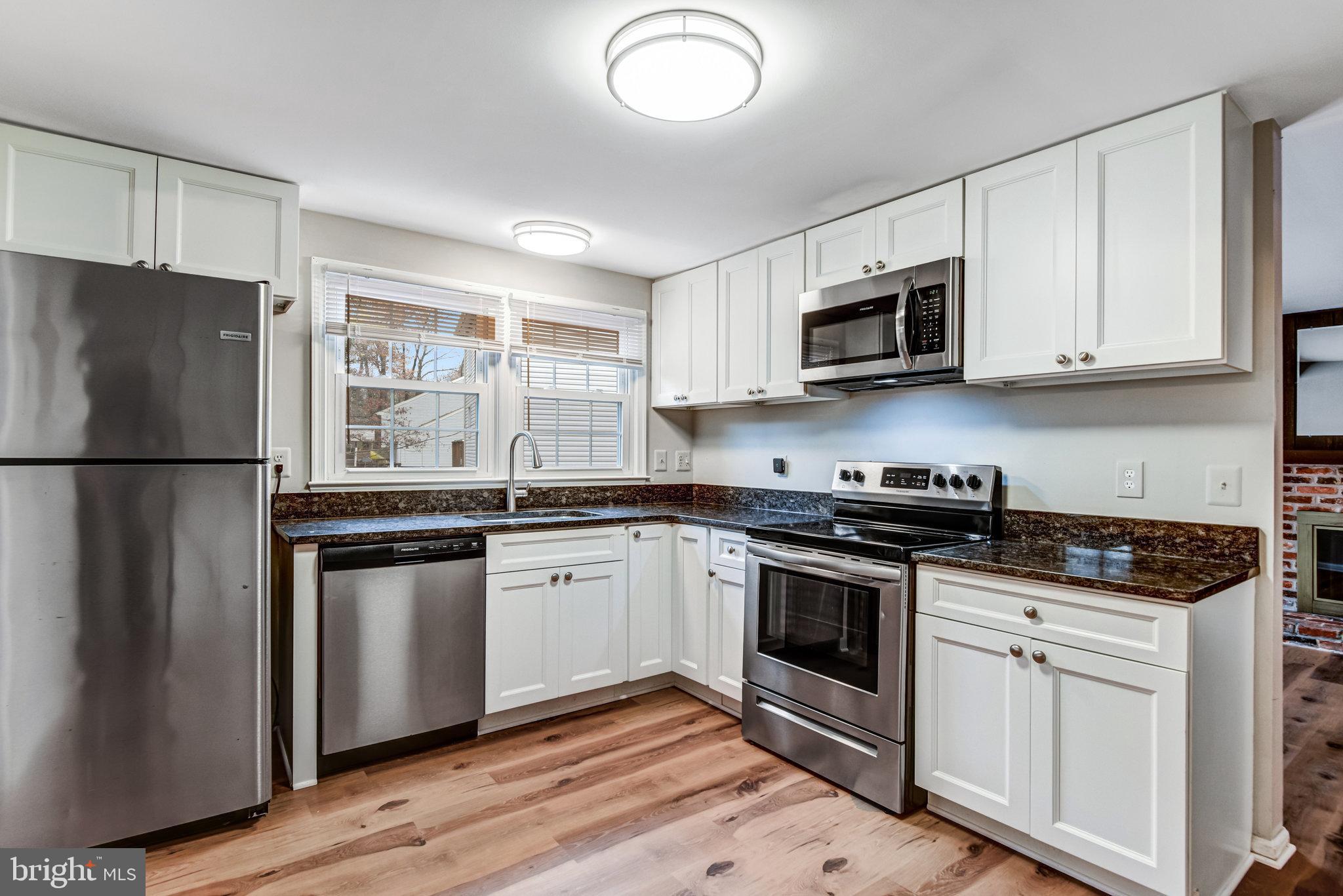 BURKE CENTRE CONSERVANCY - Residential Lease