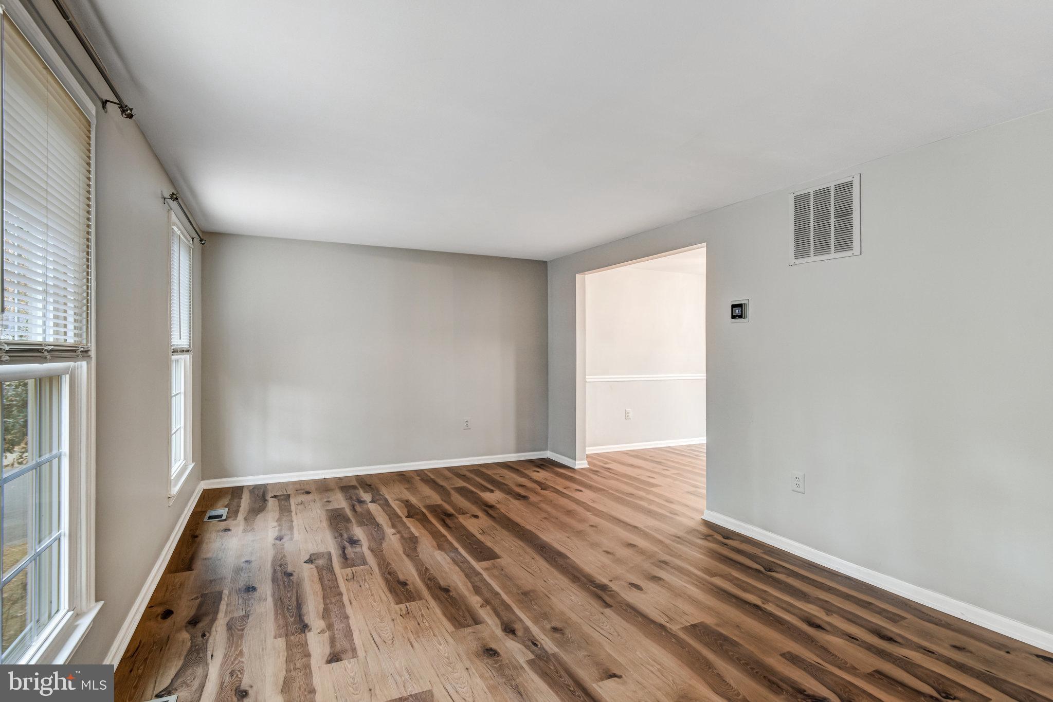 5847 NEW ENGLAND WOODS DRIVE