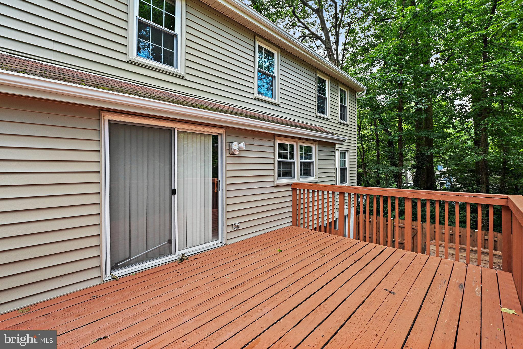 BURKE CENTRE CONSERVANCY - Residential Lease