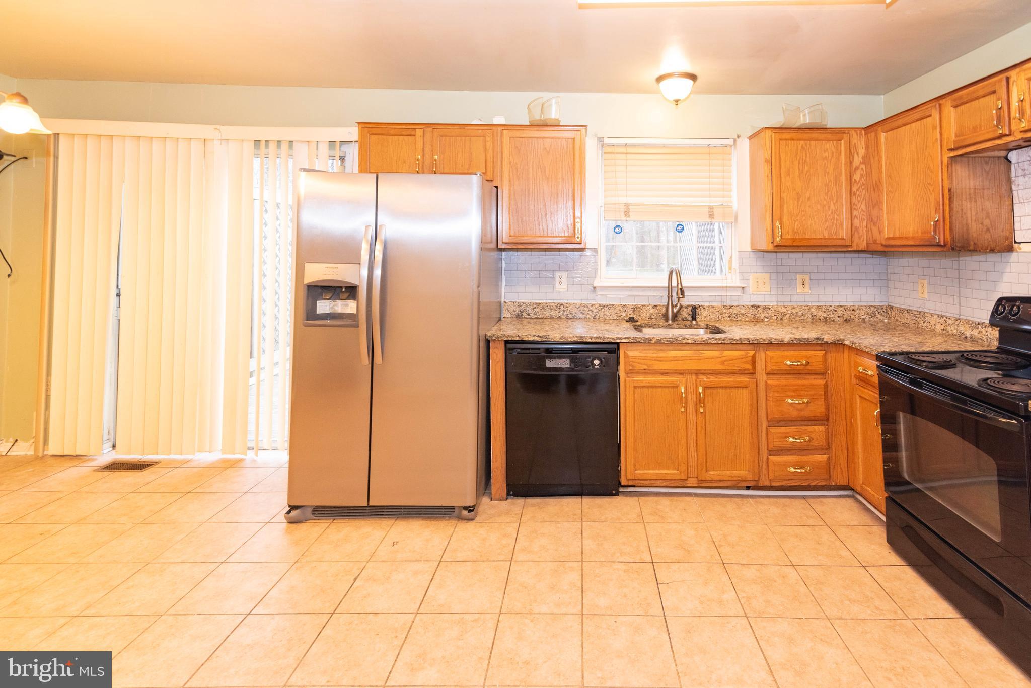 PENNSYLVANIA OAKS - Residential