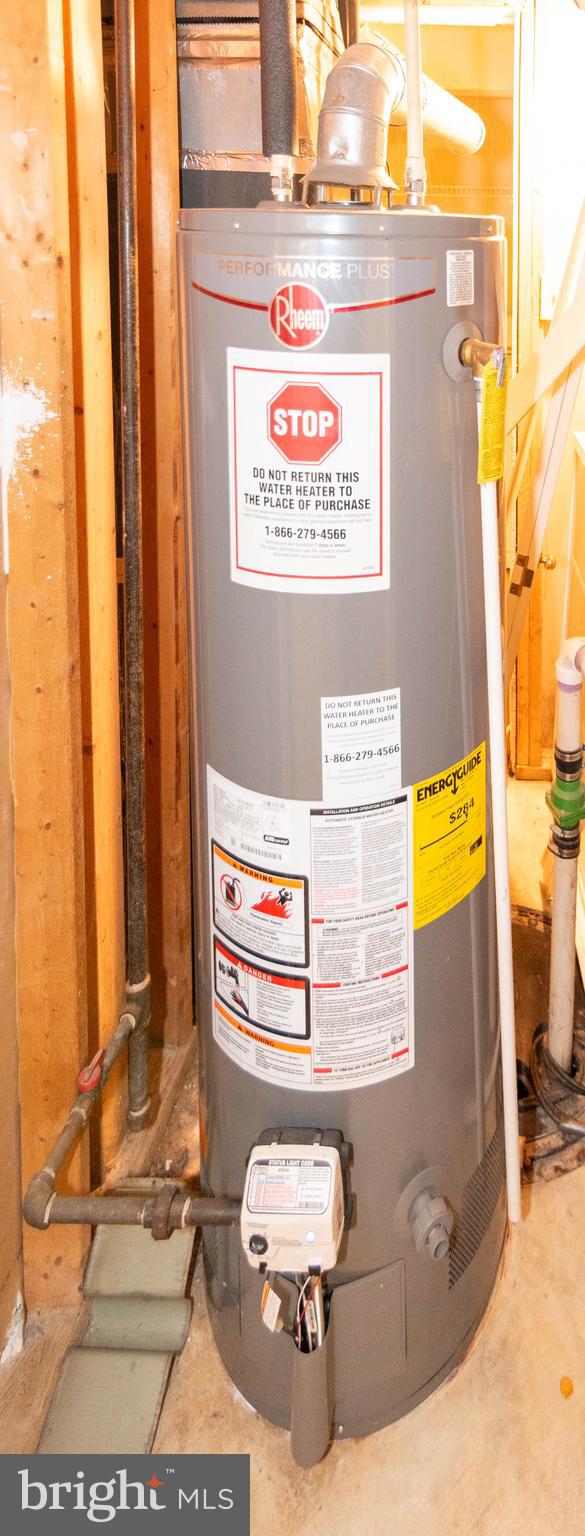 PENNSYLVANIA OAKS - Residential