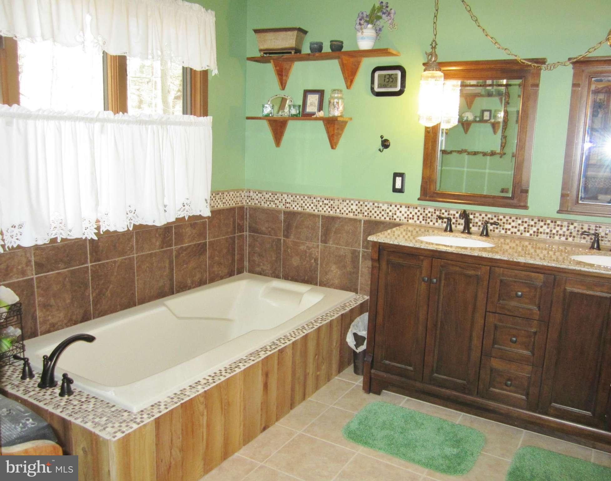 INDIAN MEADOWS - Residential