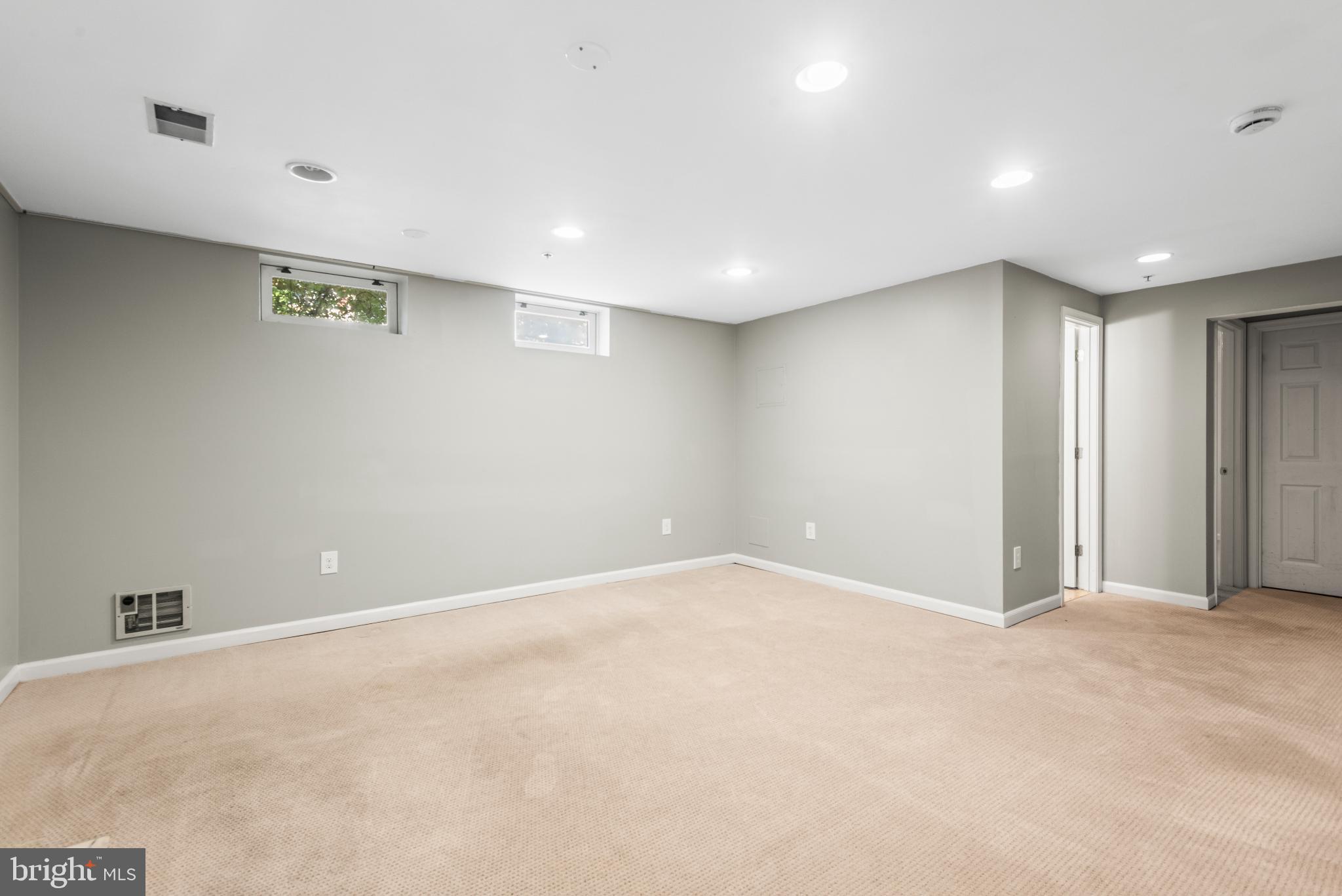 WALDEN - Residential Lease