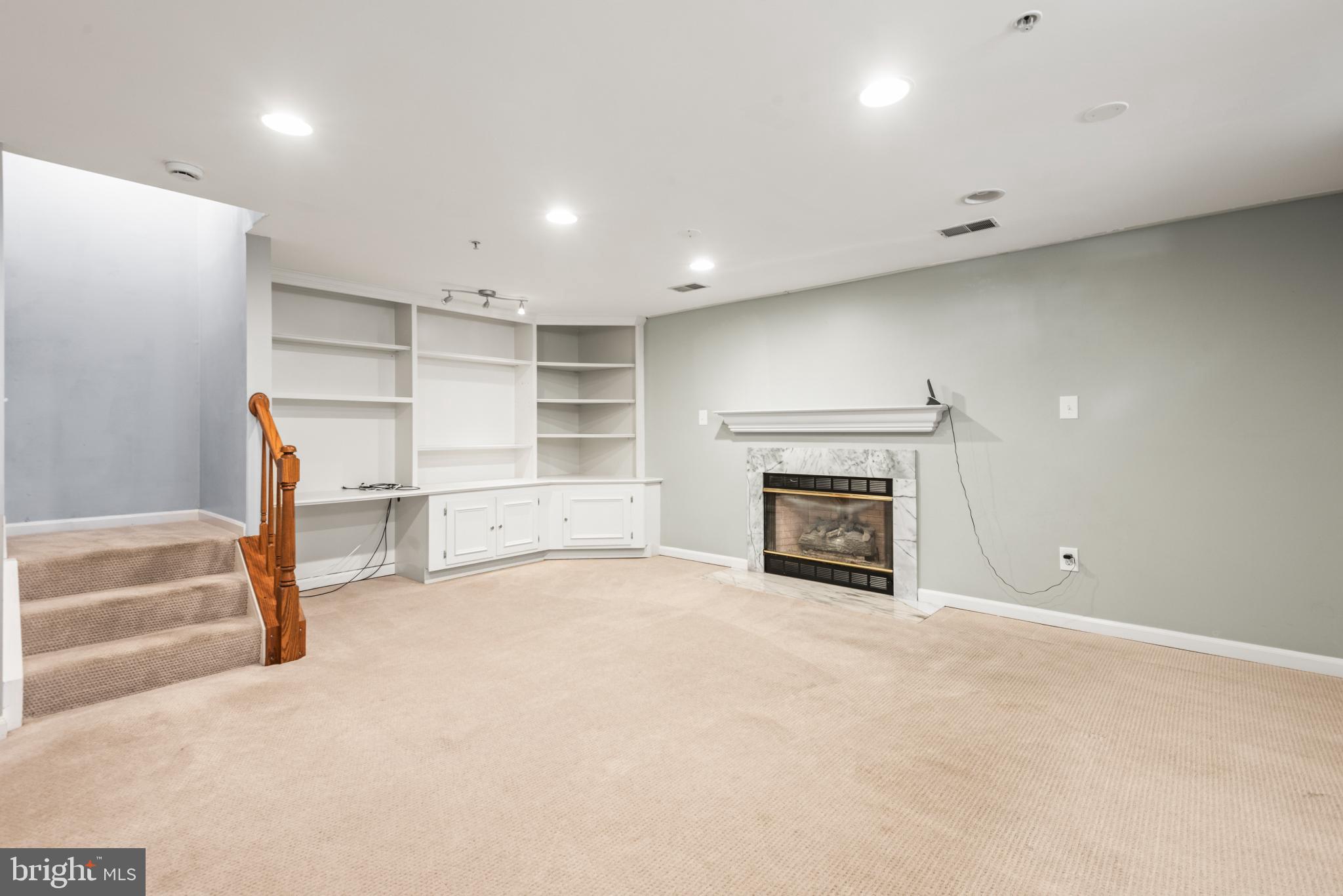 WALDEN - Residential Lease