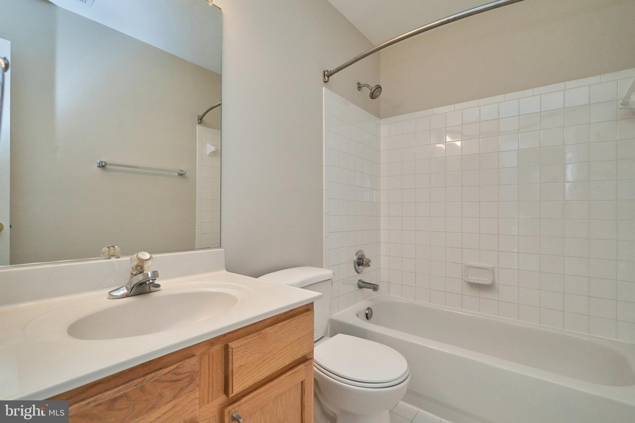 JEFFERSON VILLAGE - Residential Lease