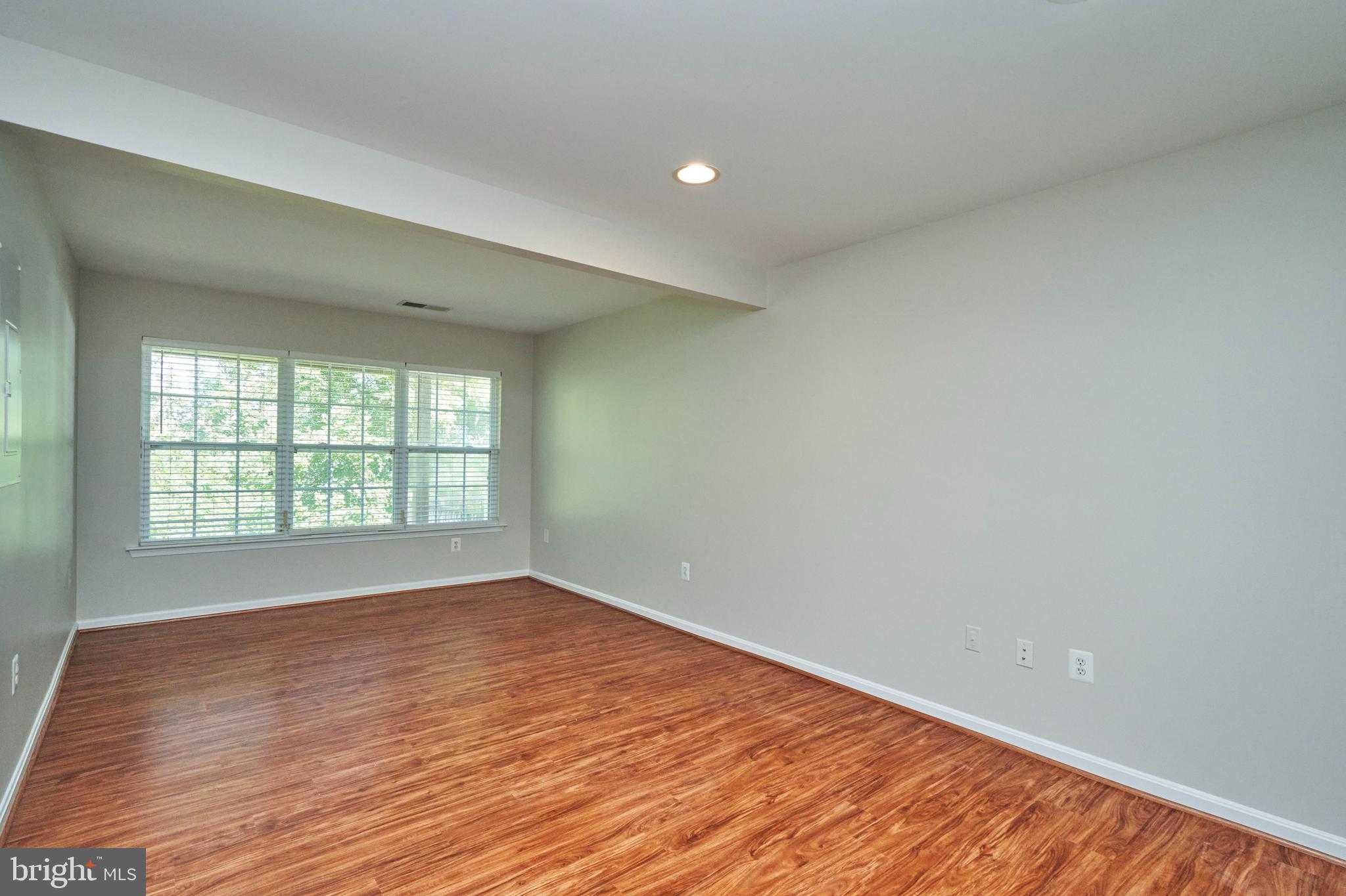 JEFFERSON VILLAGE - Residential Lease