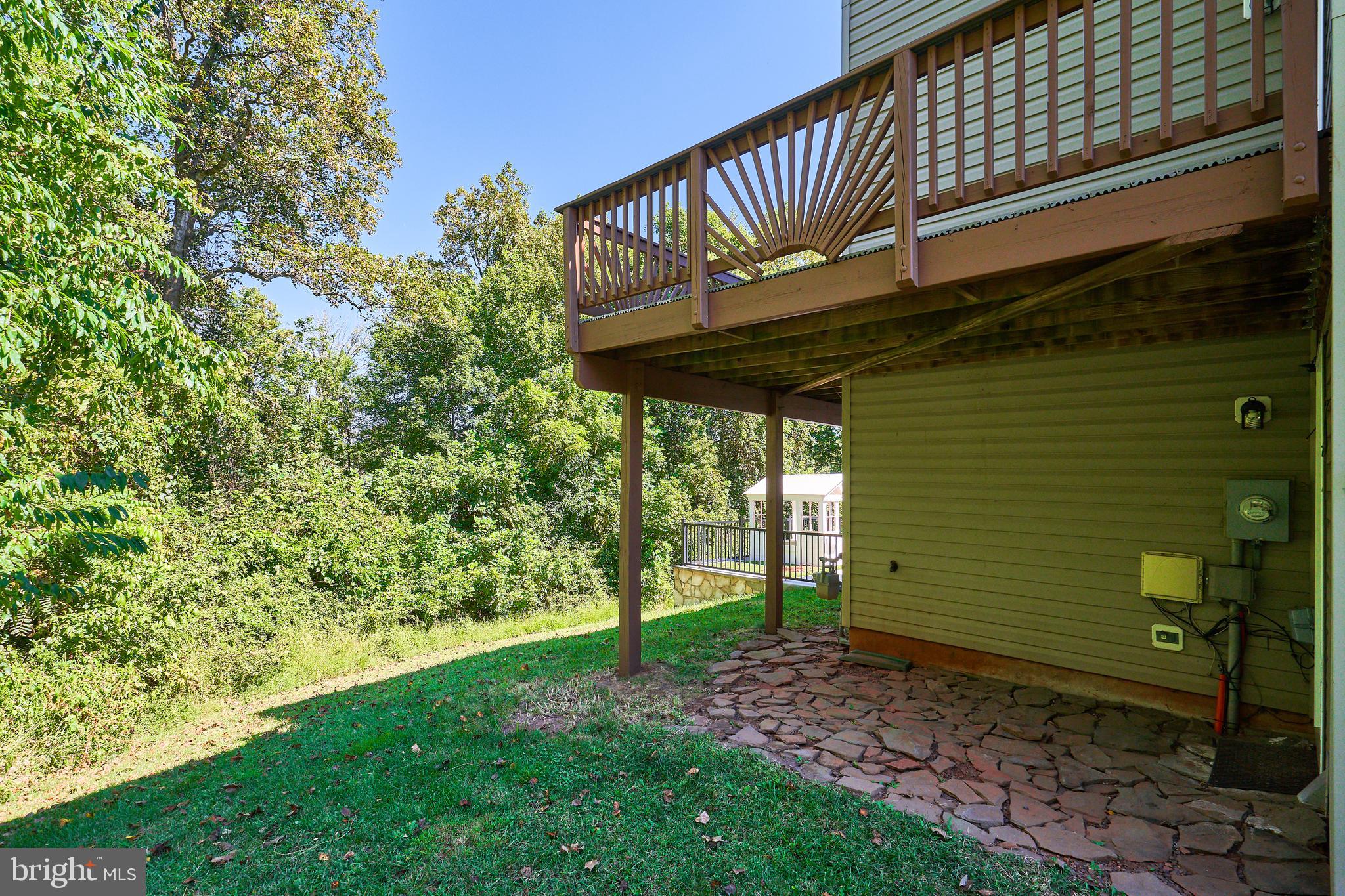 JEFFERSON VILLAGE - Residential Lease