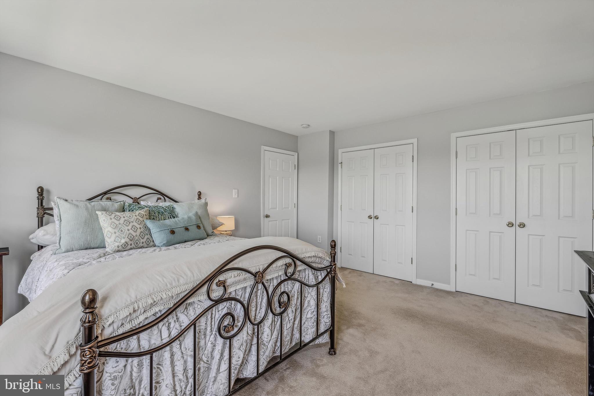 WRIGHT'S FIELD - Residential