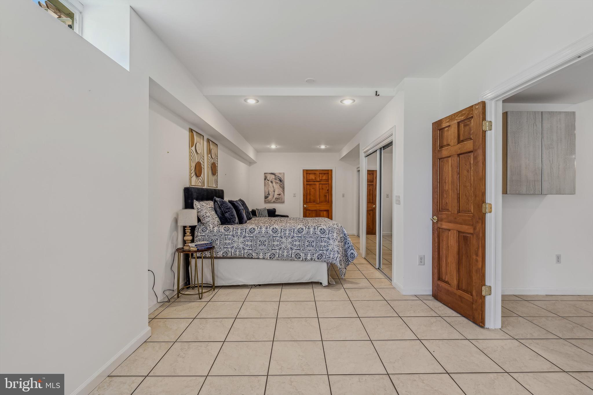 WRIGHT'S FIELD - Residential