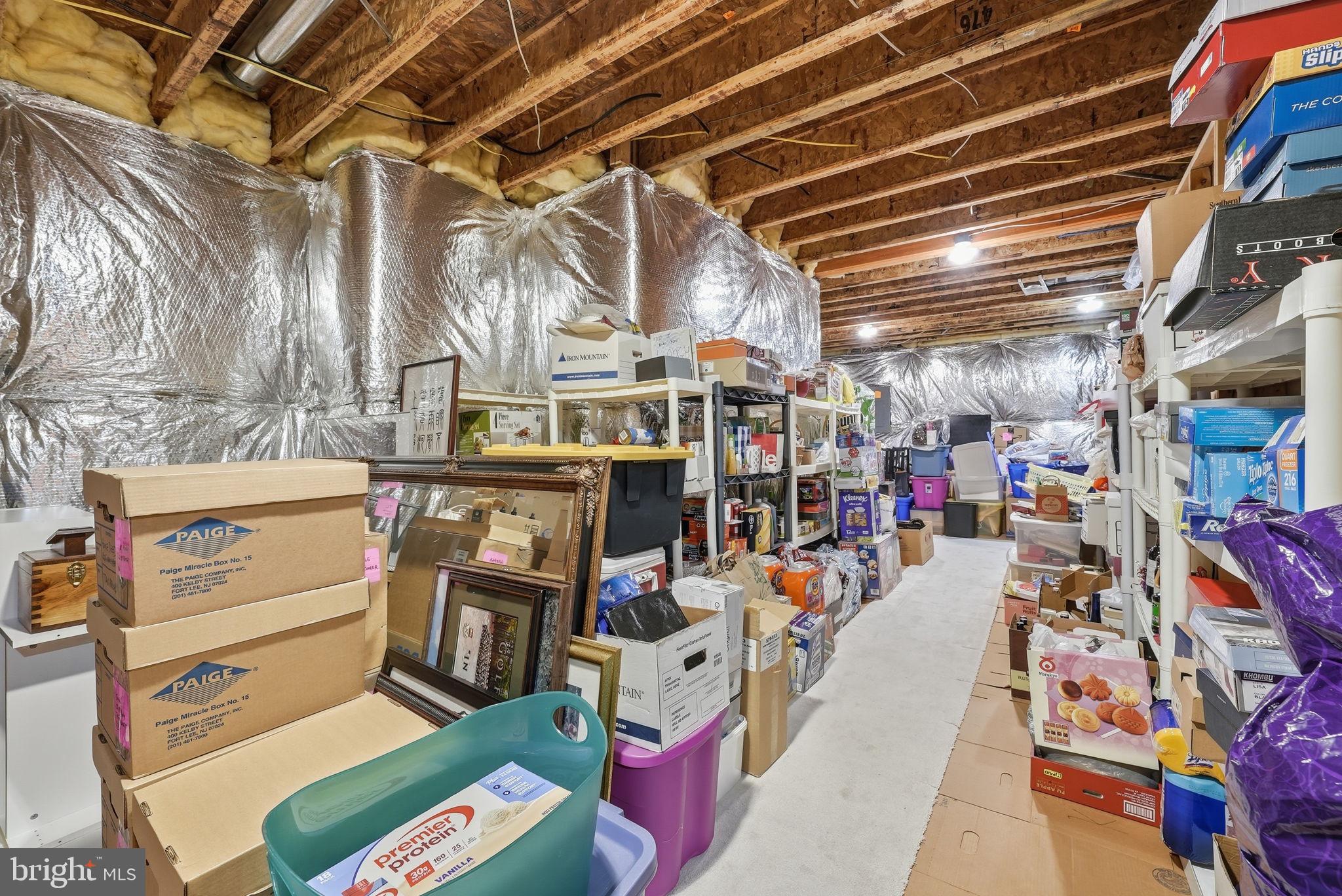 HEATHERBROOK - Residential