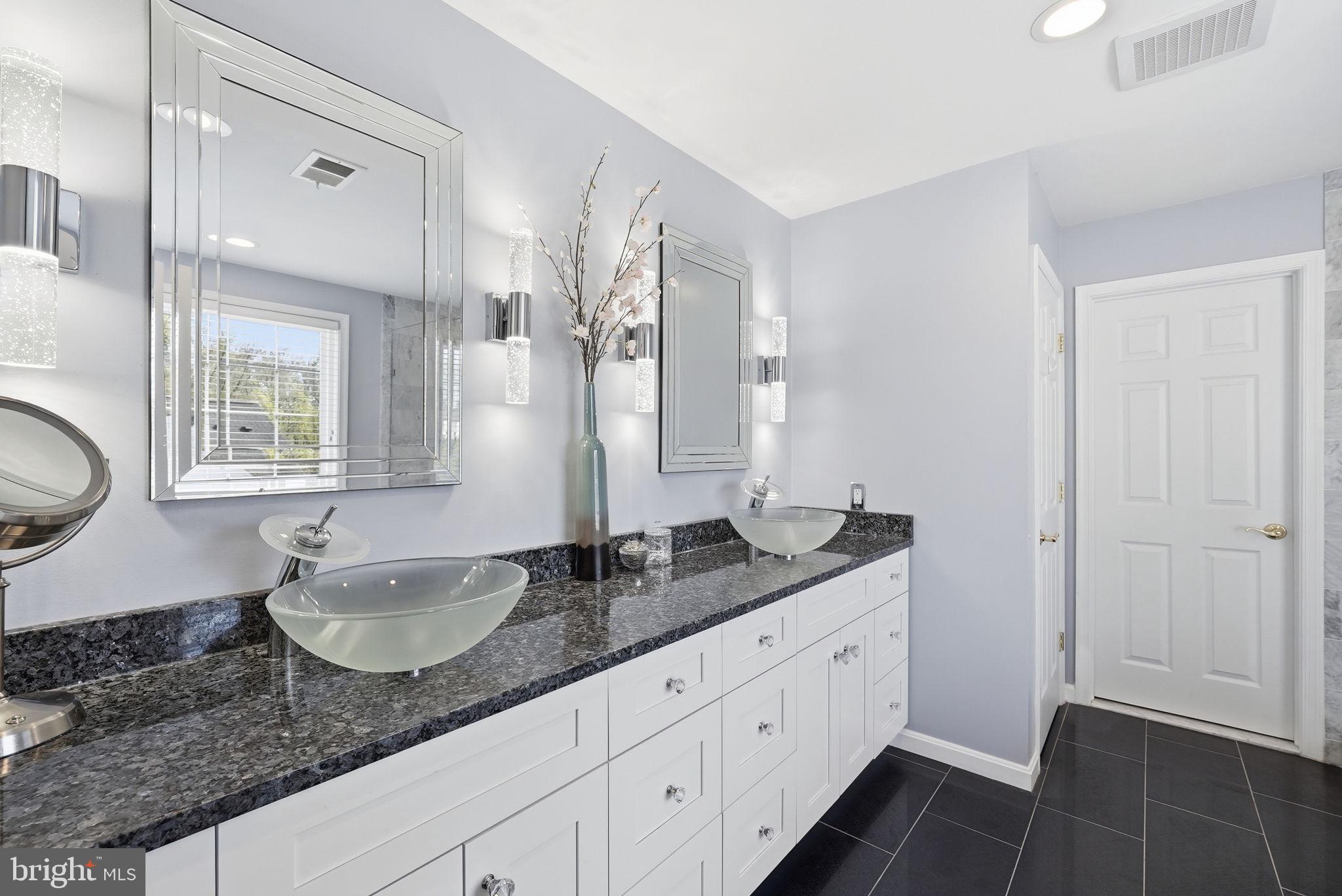 HEATHERBROOK - Residential