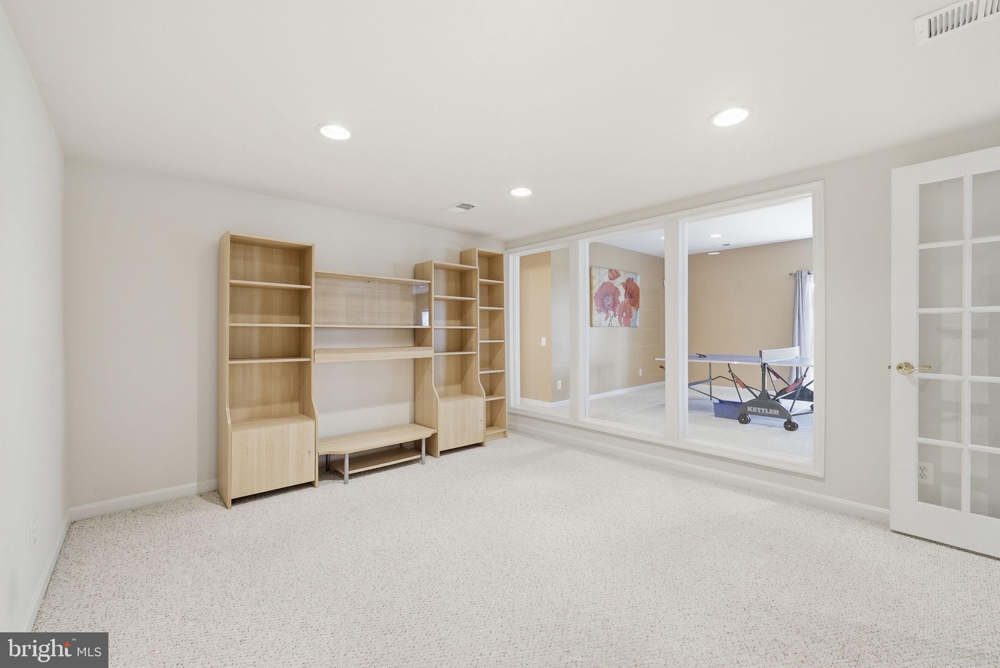 HEATHERBROOK - Residential