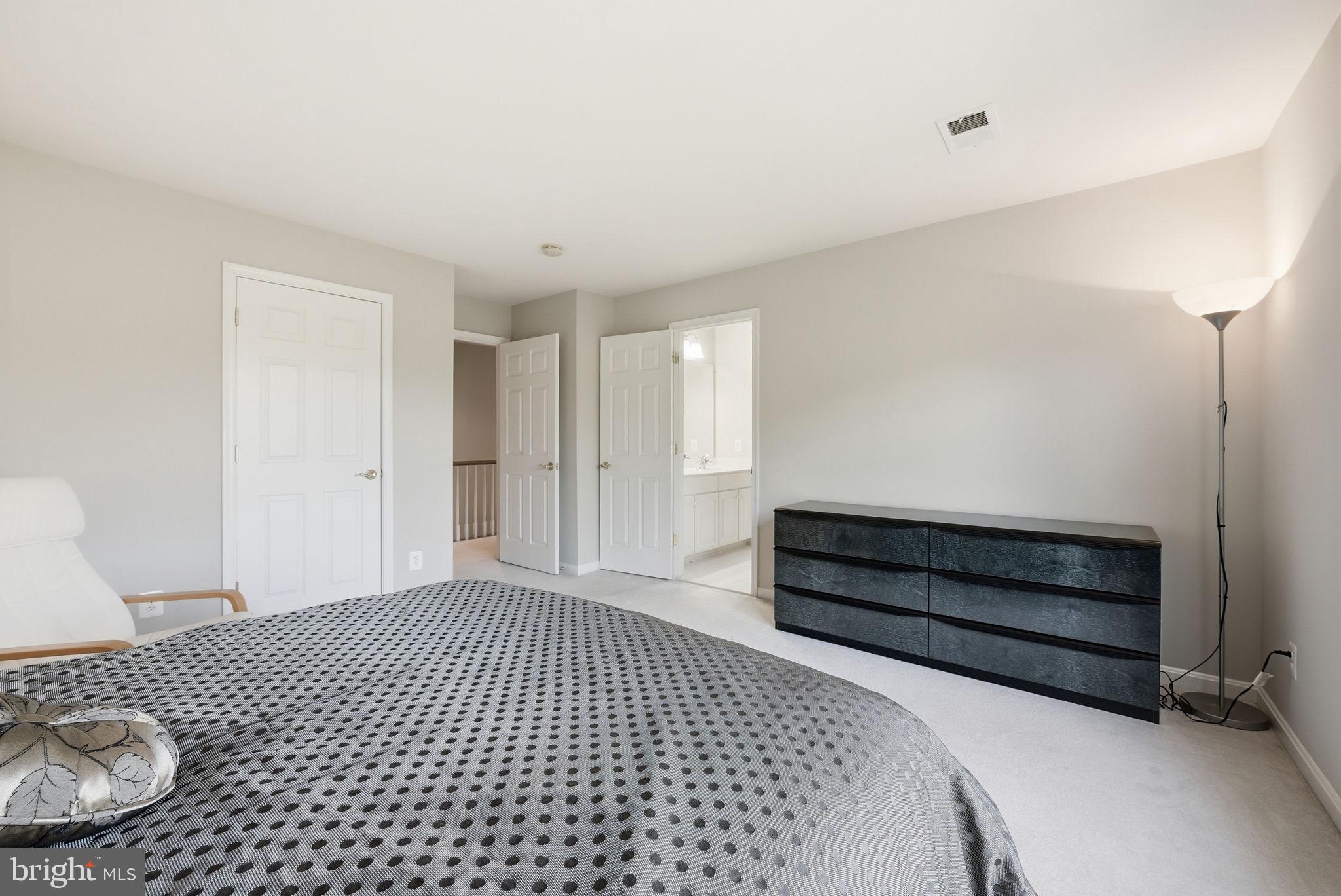 HEATHERBROOK - Residential