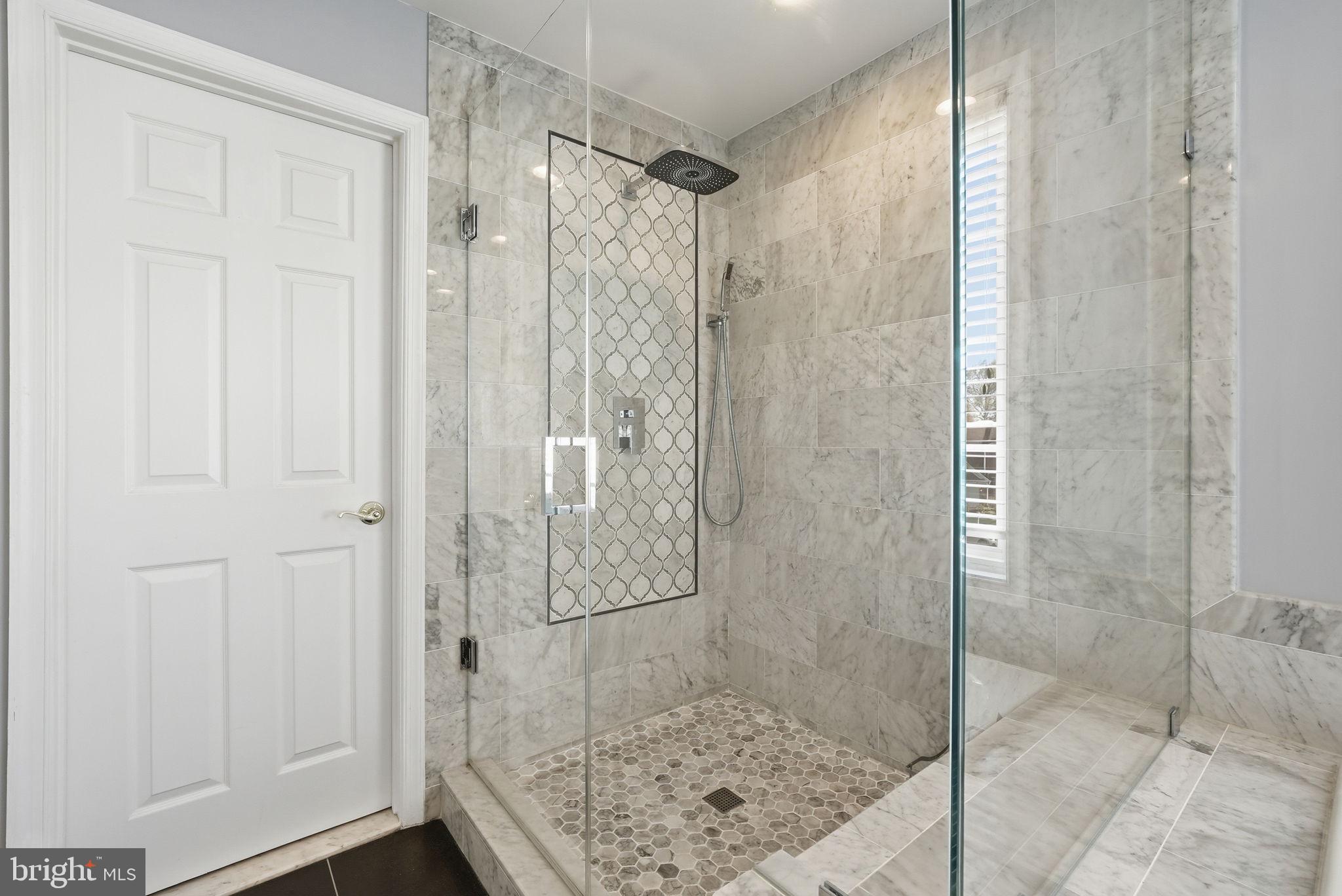 HEATHERBROOK - Residential